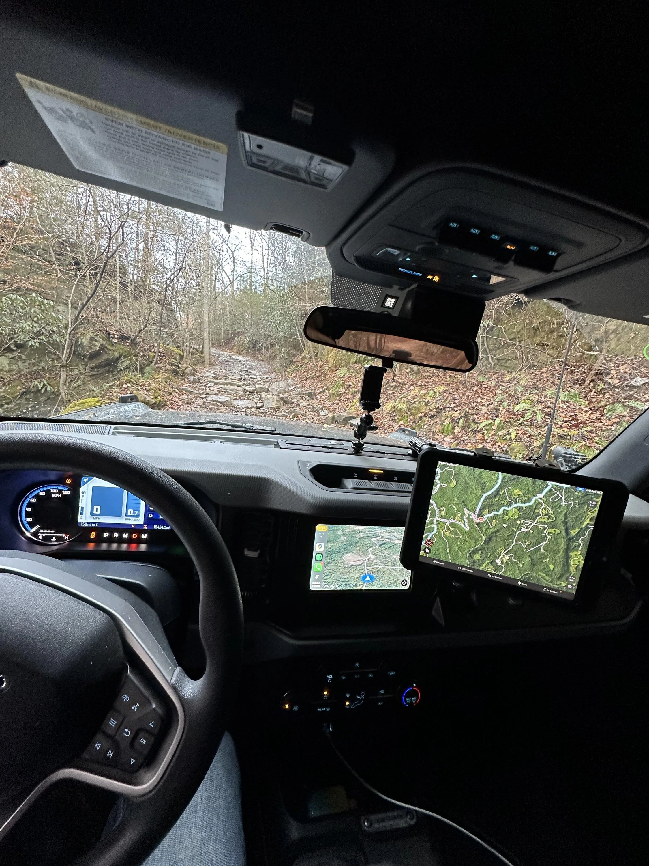 Ford Bronco Best Dash Rail Mount? IMG_2181