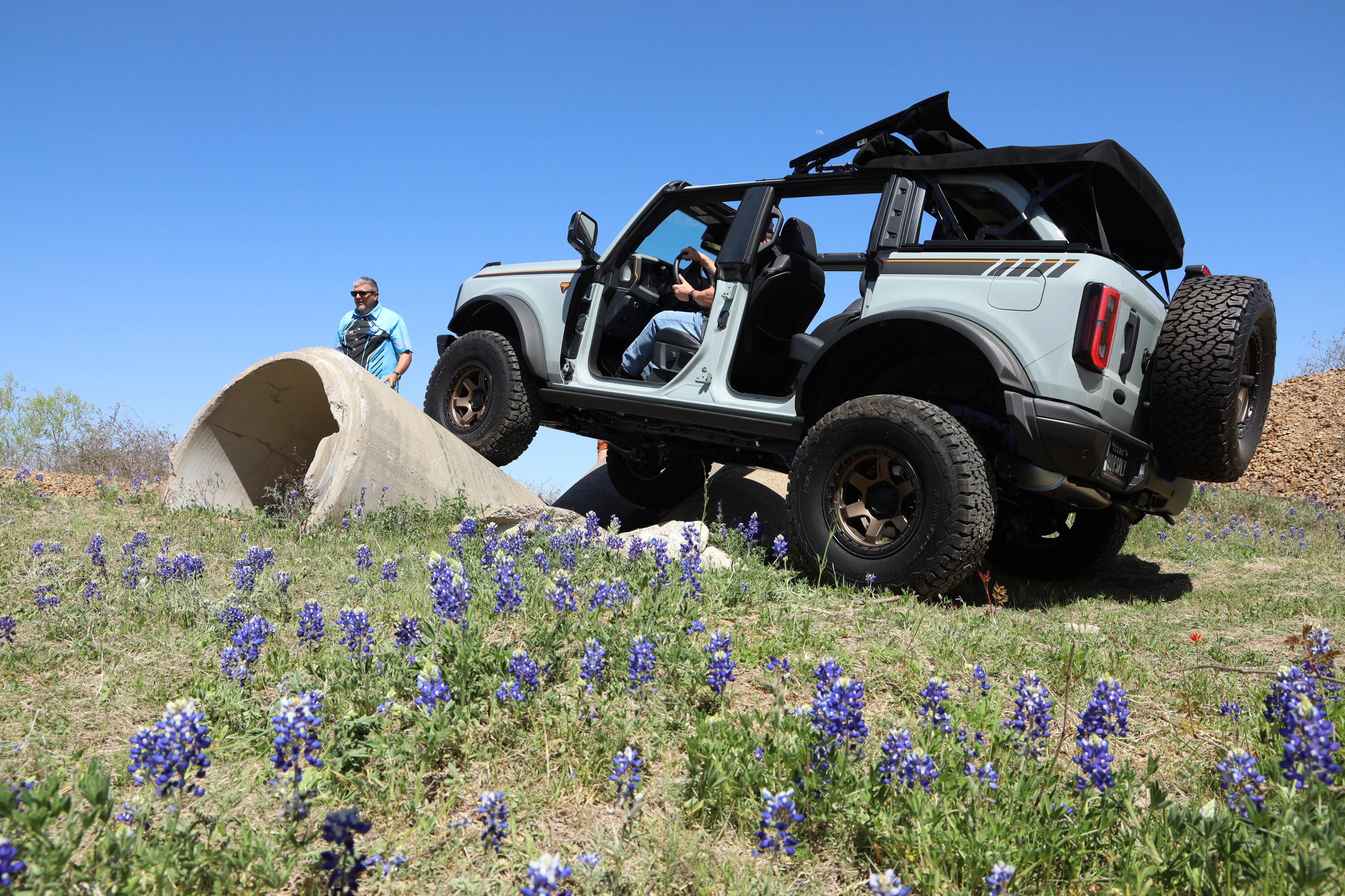 Ford Bronco HAPPY 🐫 DAY !!! Let's see those flexin' photos 0691EE49-C68F-4486-BC90-6BE04870F379.JPG
