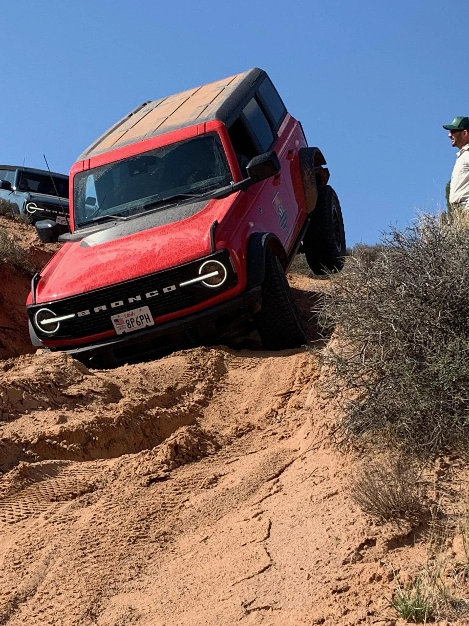 Ford Bronco HAPPY 🐫 DAY !!! Let's see those flexin' photos IMG_0072