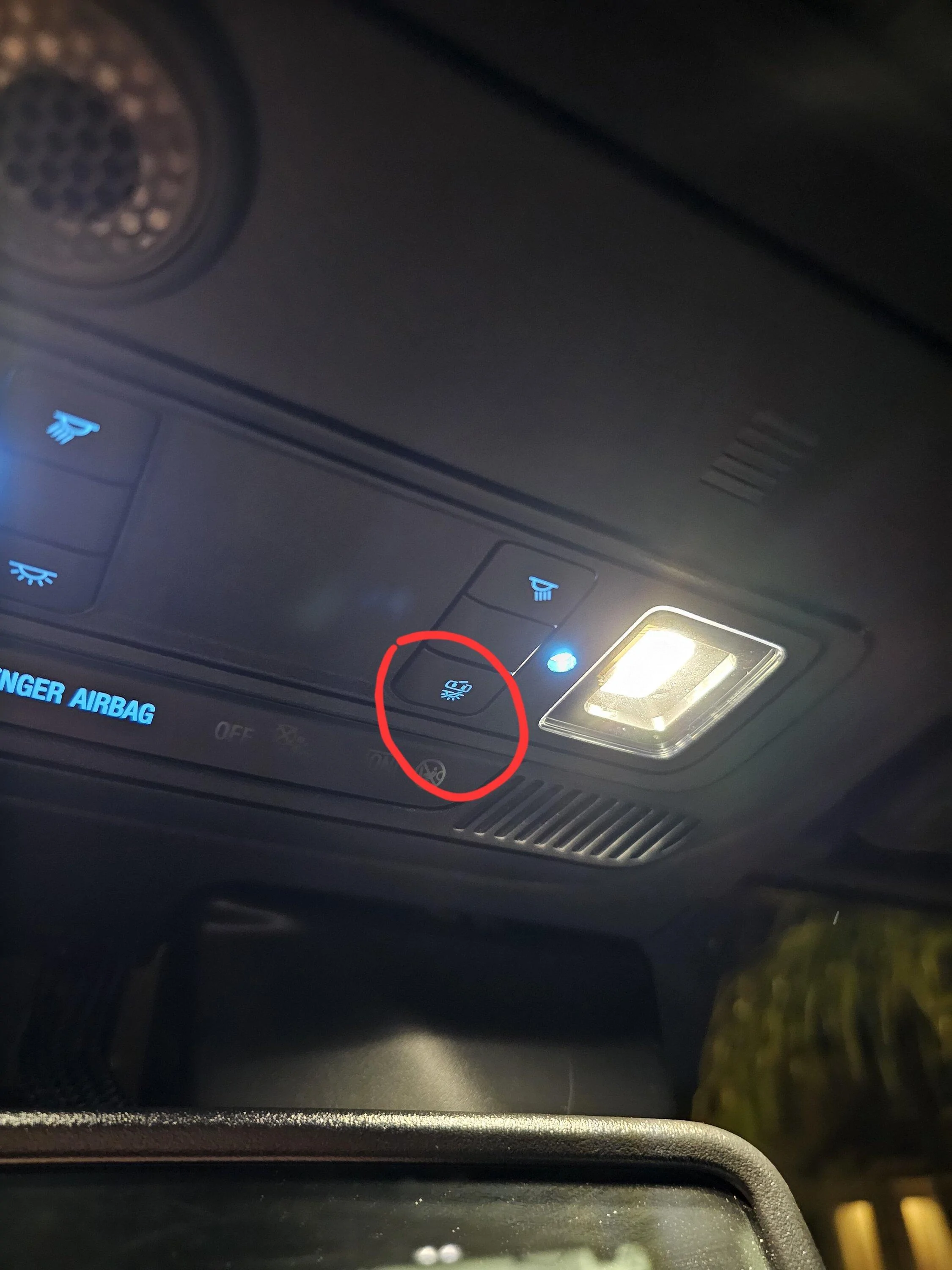 Why are My Interior Car Lights Not Turning off: Quick Fixes Explained 2 Why are My Interior Car Lights Not Turning off: Quick Fixes Explained