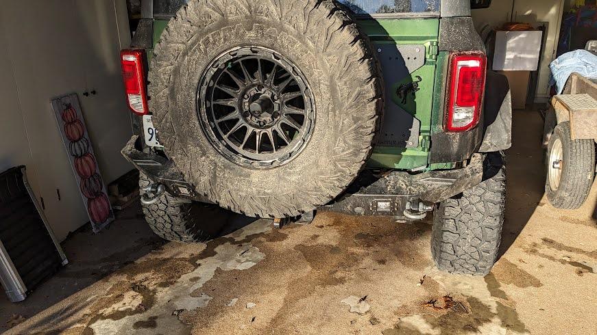 Ford Bronco Snacktime's Broken Bronco Build rLnBSSureu31G6dhZSP3s=w871-h490-s-no-gm?authuser=0