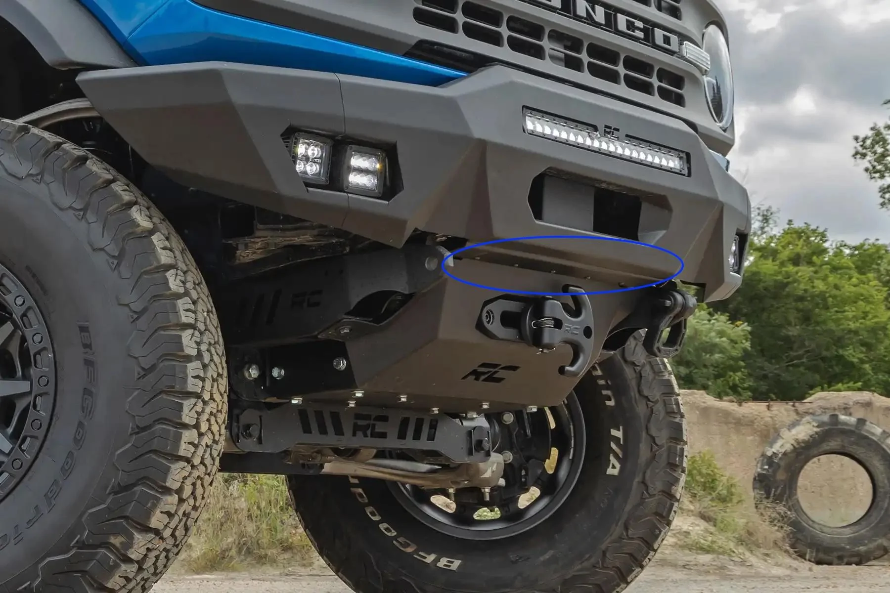 Ford Bronco Cheap modular bumper 7 (winch mount)