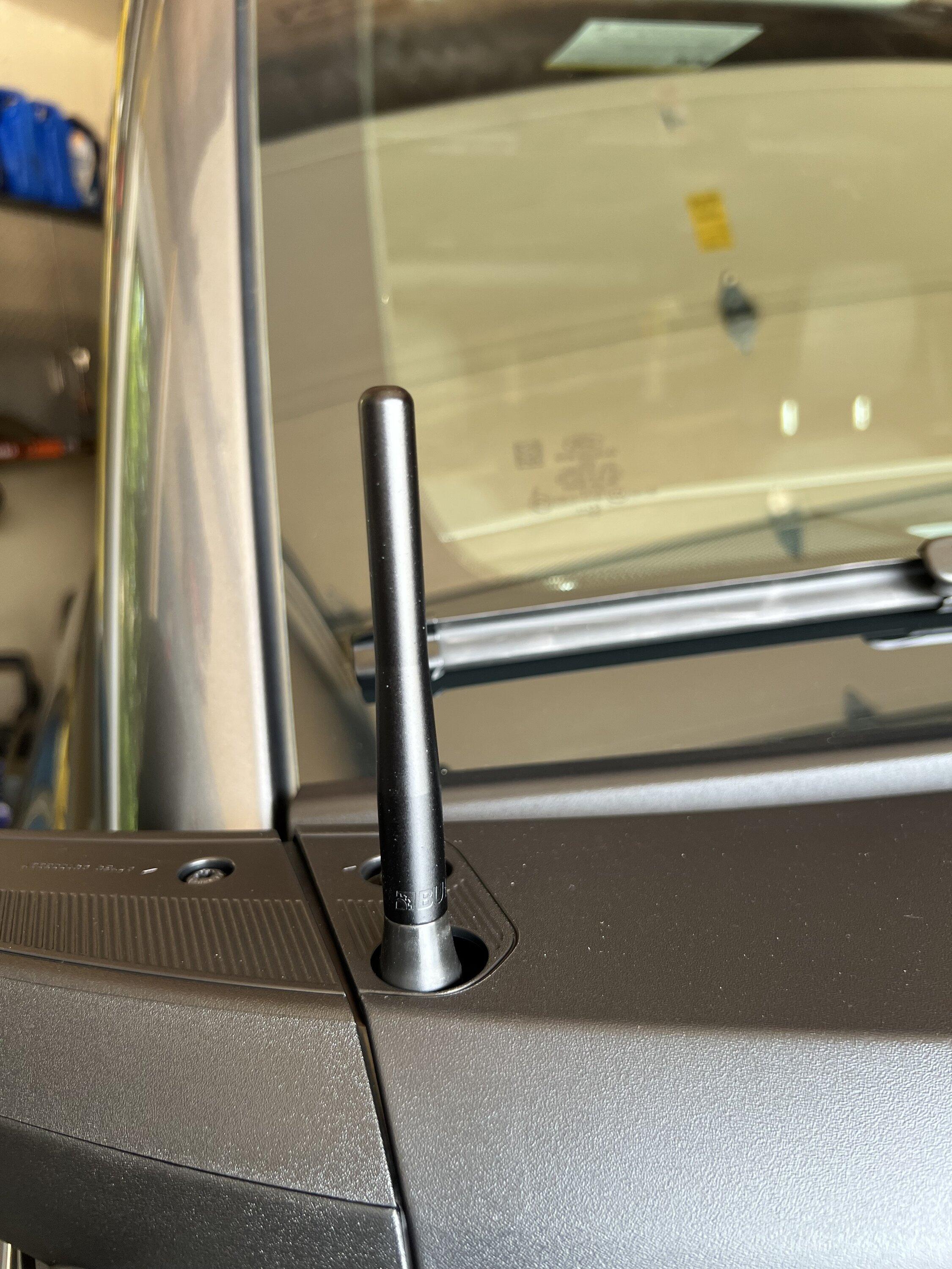 Ford Bronco Stubby Antenna recommendations? IMG_5754