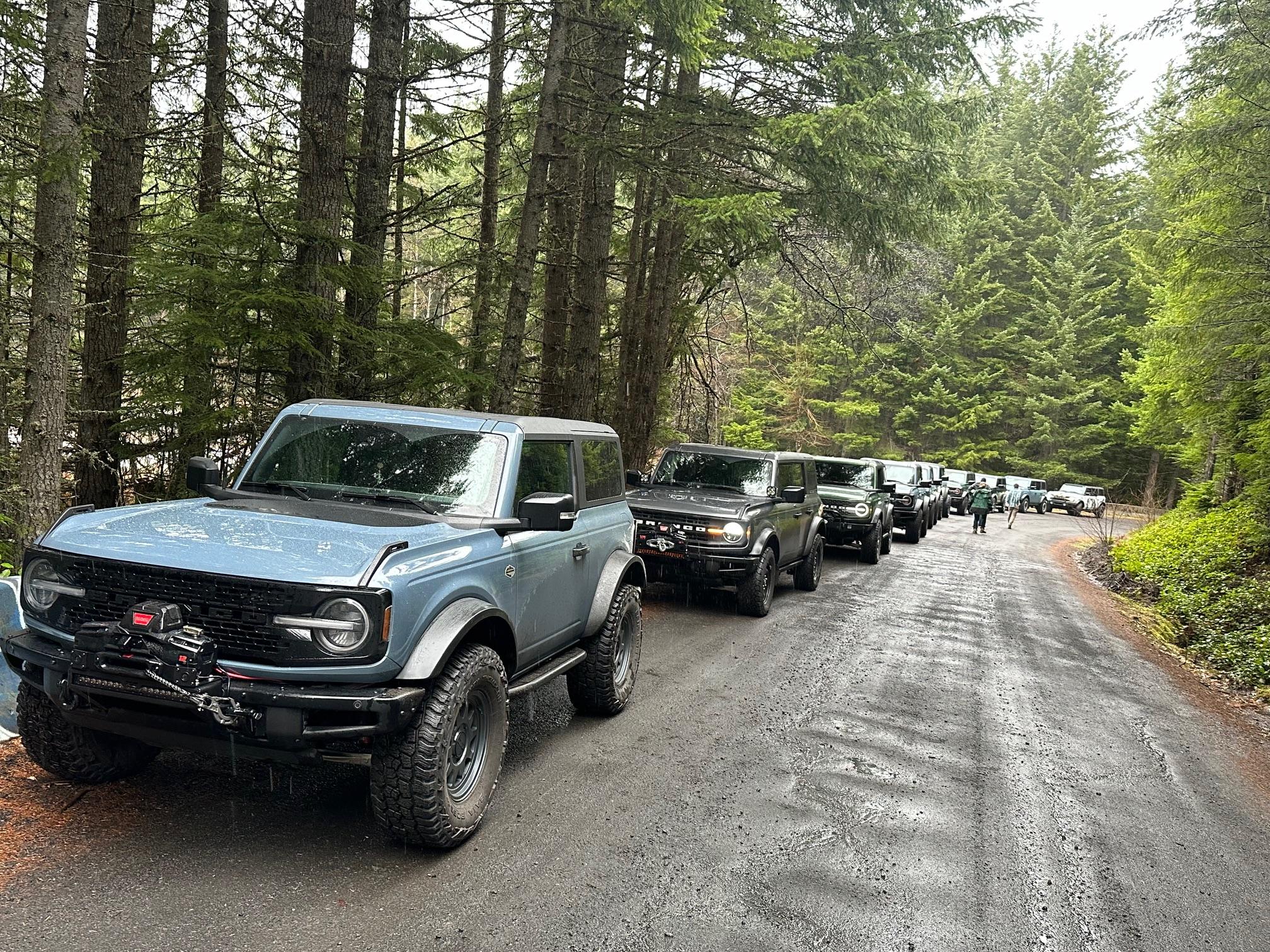 Ford Bronco Let's see some group photos, no pavement allowed. IMG_6302