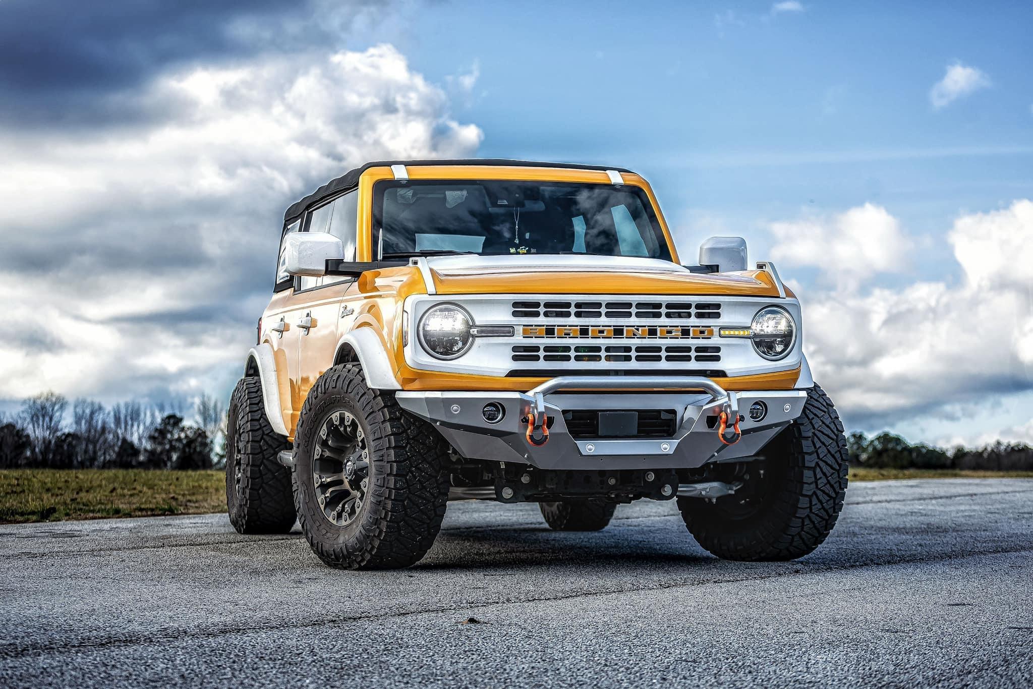 Ford Bronco HERITAGE EDITION Bronco Club IMG_7166
