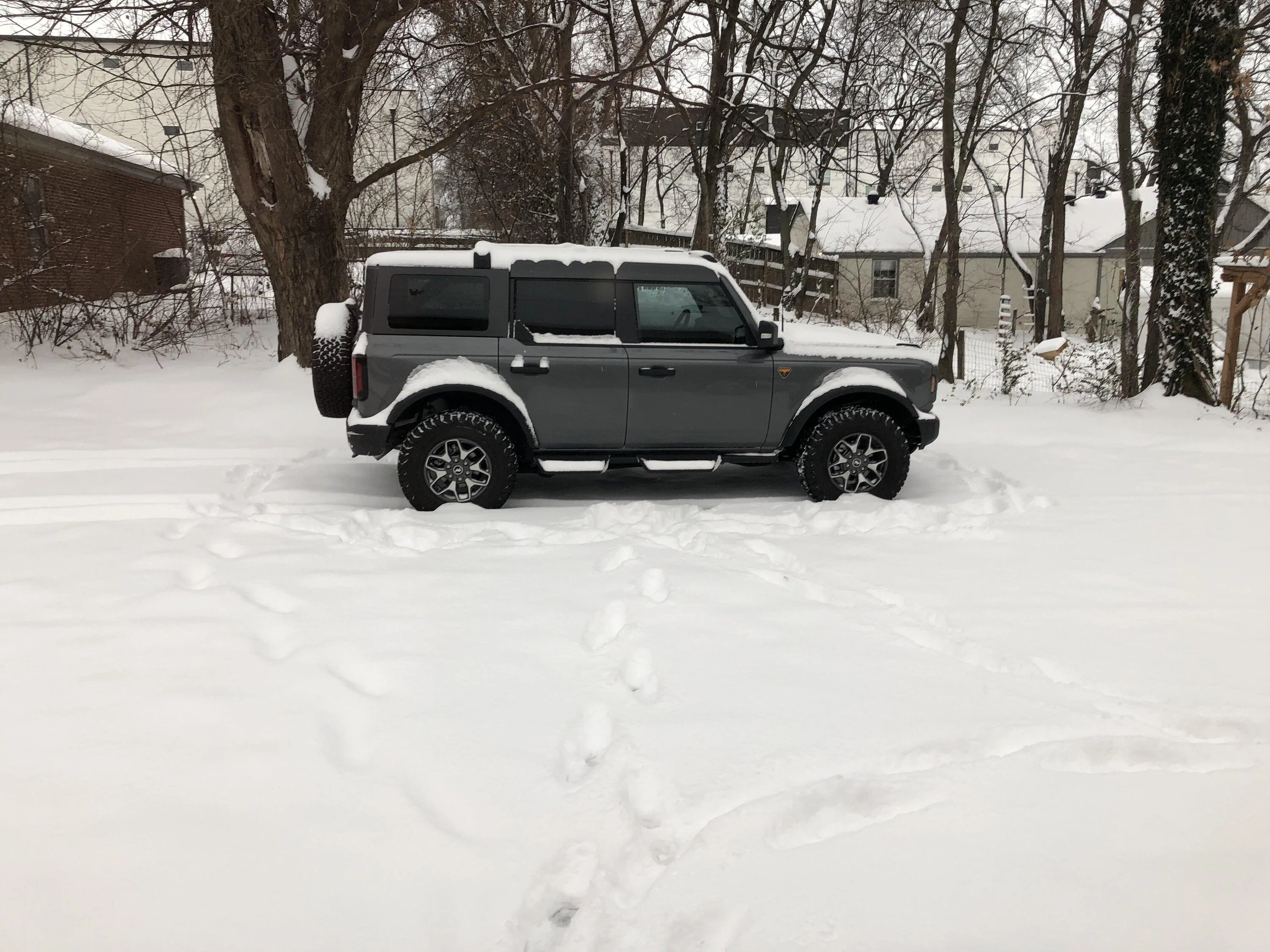 Ford Bronco Snow day in NE Texas 72705006959__254CB3DA-95B8-47C9-B7FC-17445AB266F5