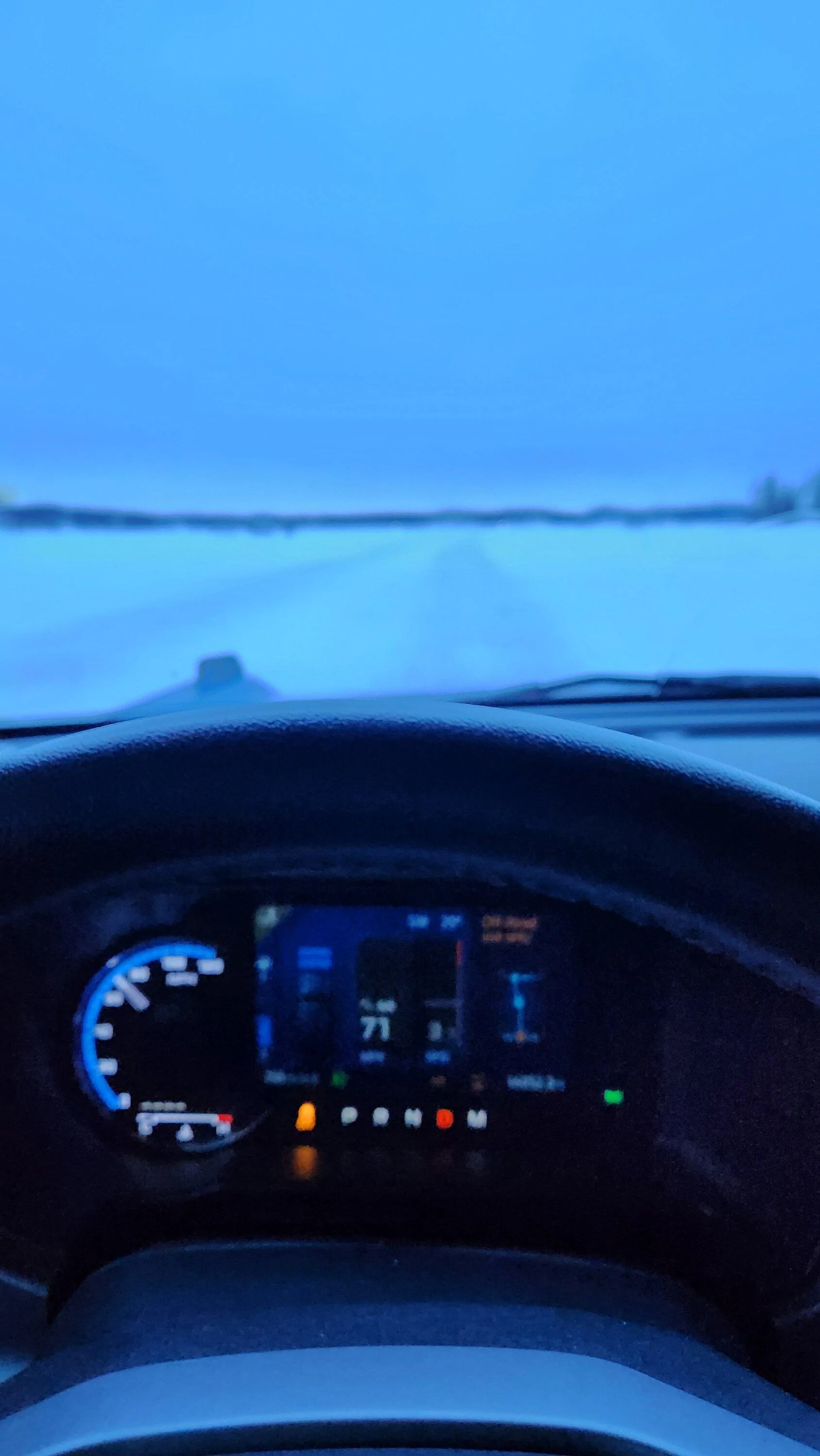 Ford Bronco Frozen Alaskan lake, 82 MPH, ice race track 20240106_153234