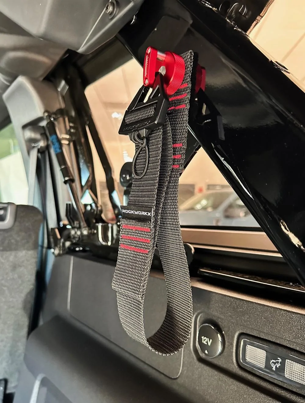 Ford Bronco New rugged tie down straps for Broncos red_b pilar gear stra