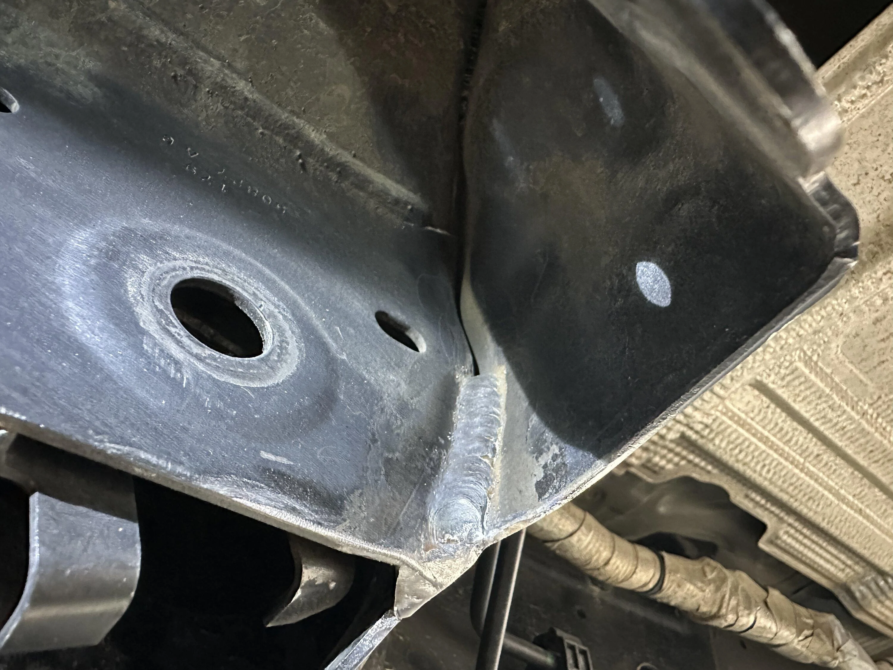 Ford Bronco Check this NOW if you have a 2021 Bronco -- cracks on rear control arm upper brackets IMG_4767