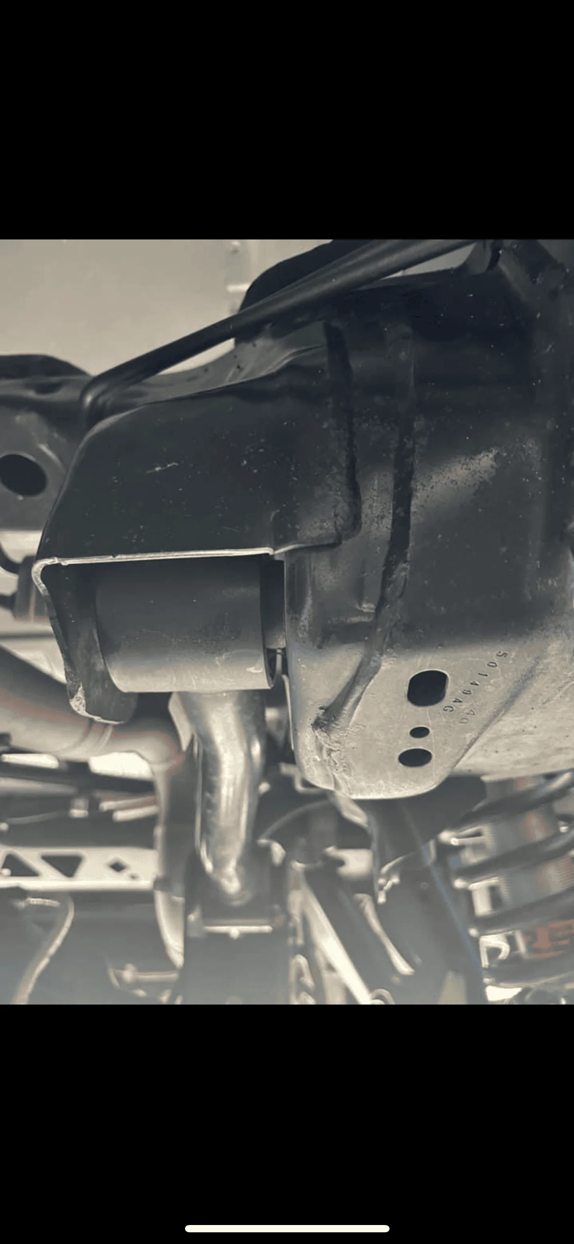 Ford Bronco Check this NOW if you have a 2021 Bronco -- cracks on rear control arm upper brackets 8C2896D6-0E7D-4E24-B7DF-E9431DB7E8B5