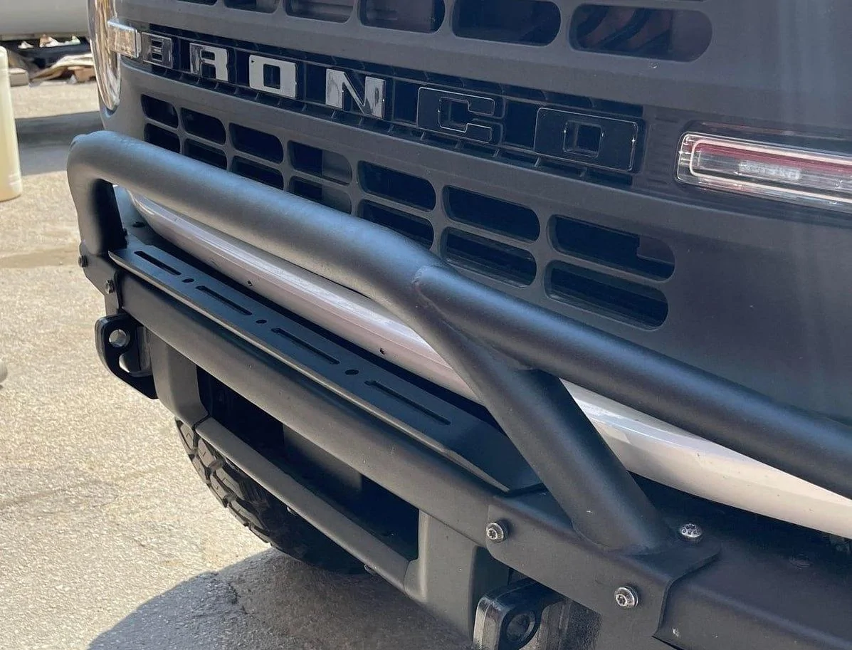 Ford Bronco Bumper light solution with JCR Prerunner bar -light-bar-bracket-2021-ford-bronco-36888491884756