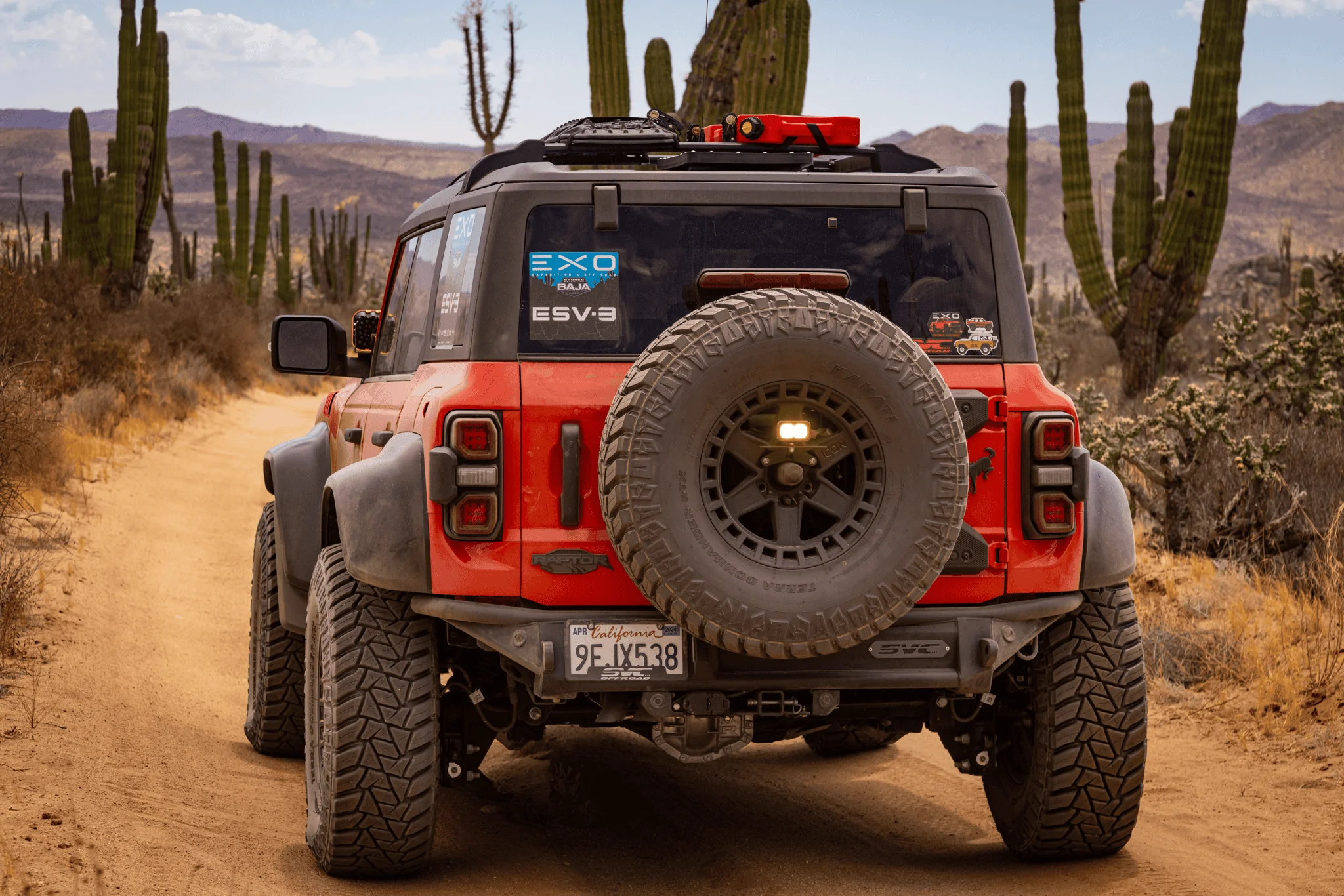 Ford Bronco NEW! Bronco Raptor ”UNI” Chase Light Mount by Fast Intentions 1705612540076