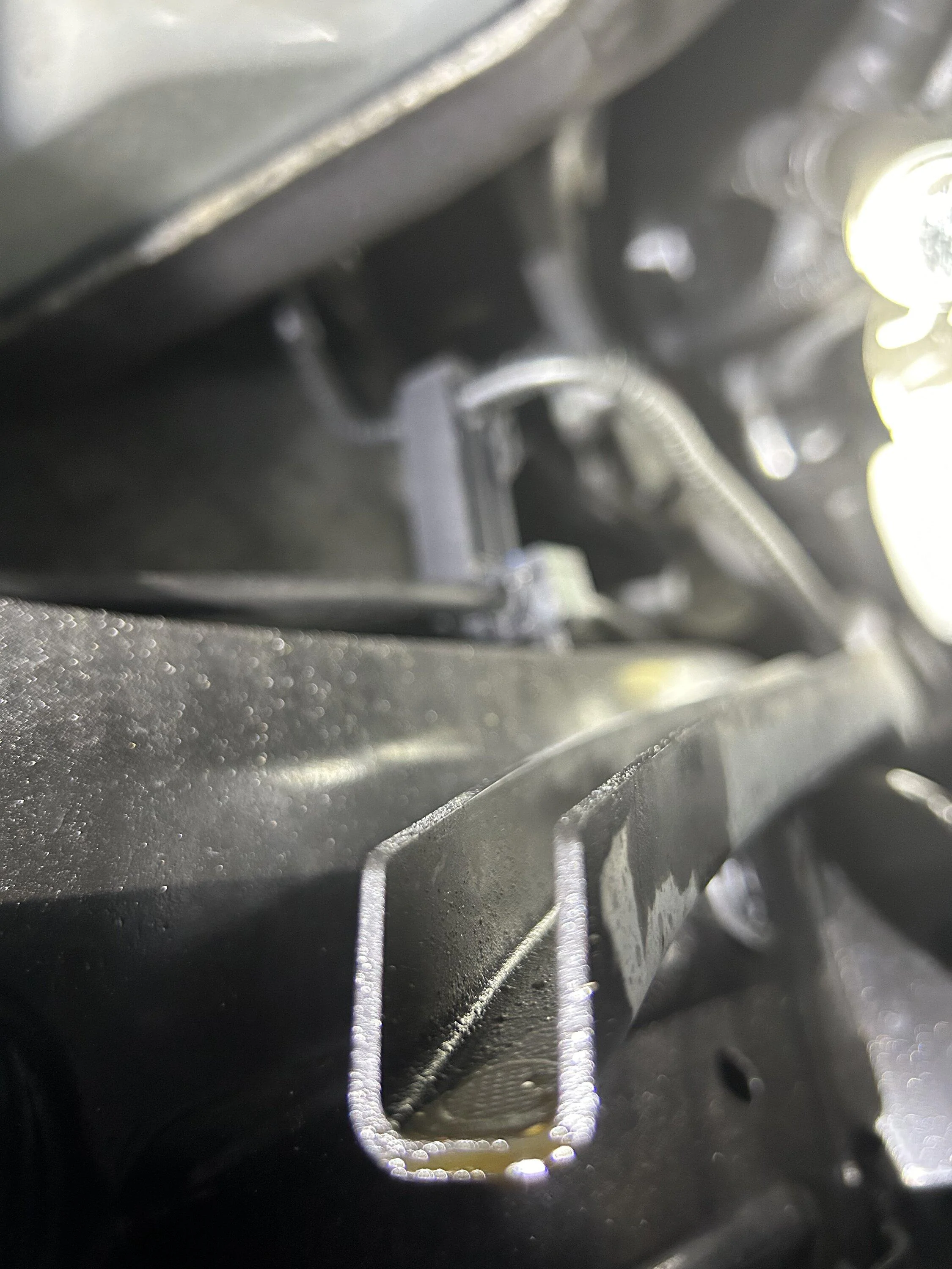 Ford Bronco Dreaded oil on floor today IMG_6369
