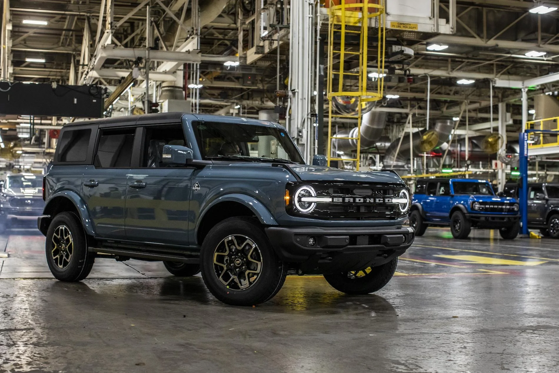Ford Bronco Ford Adds Third Crew at Michigan Assembly Plant to Meet Demand For Bronco And Ranger MAP_Bronco_2021