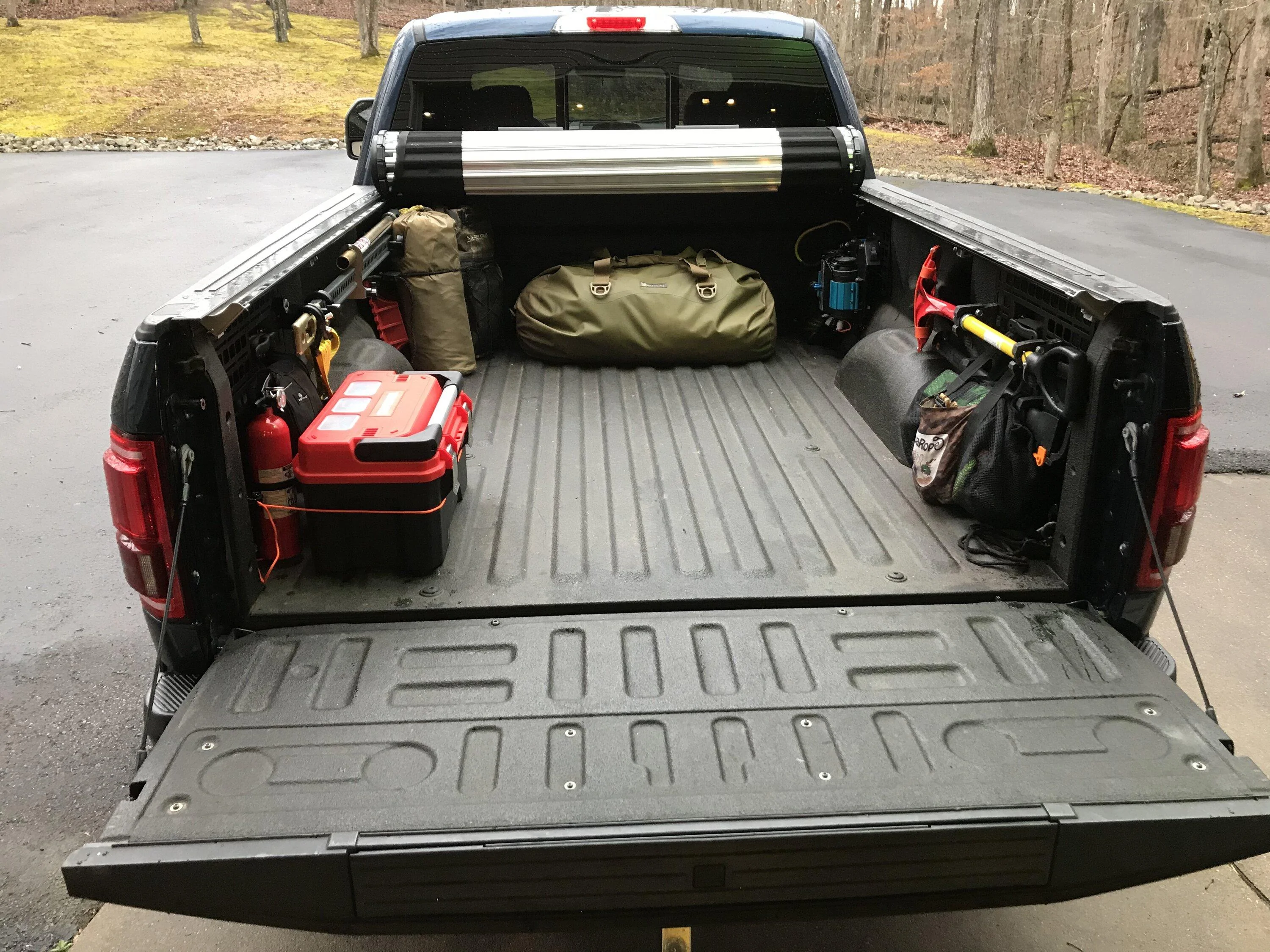 Ford Bronco Found a pretty cool onboard tool kit IMG_0879