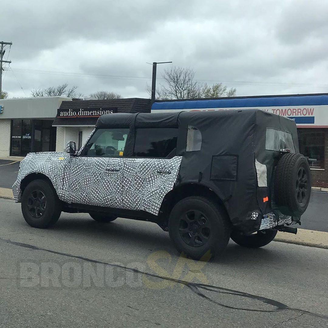 Ford Bronco Video: Camouflaged 2 Door Bronco Caught Driving 34664685_n.jpg?_nc_ht=scontent-atl3-1.cdninstagram