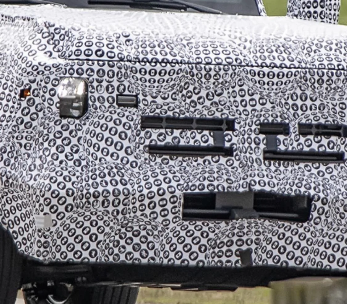 Ford Bronco Which grille option will you go for? 35BB0A56-7355-477D-BB05-A6702D8A16A9