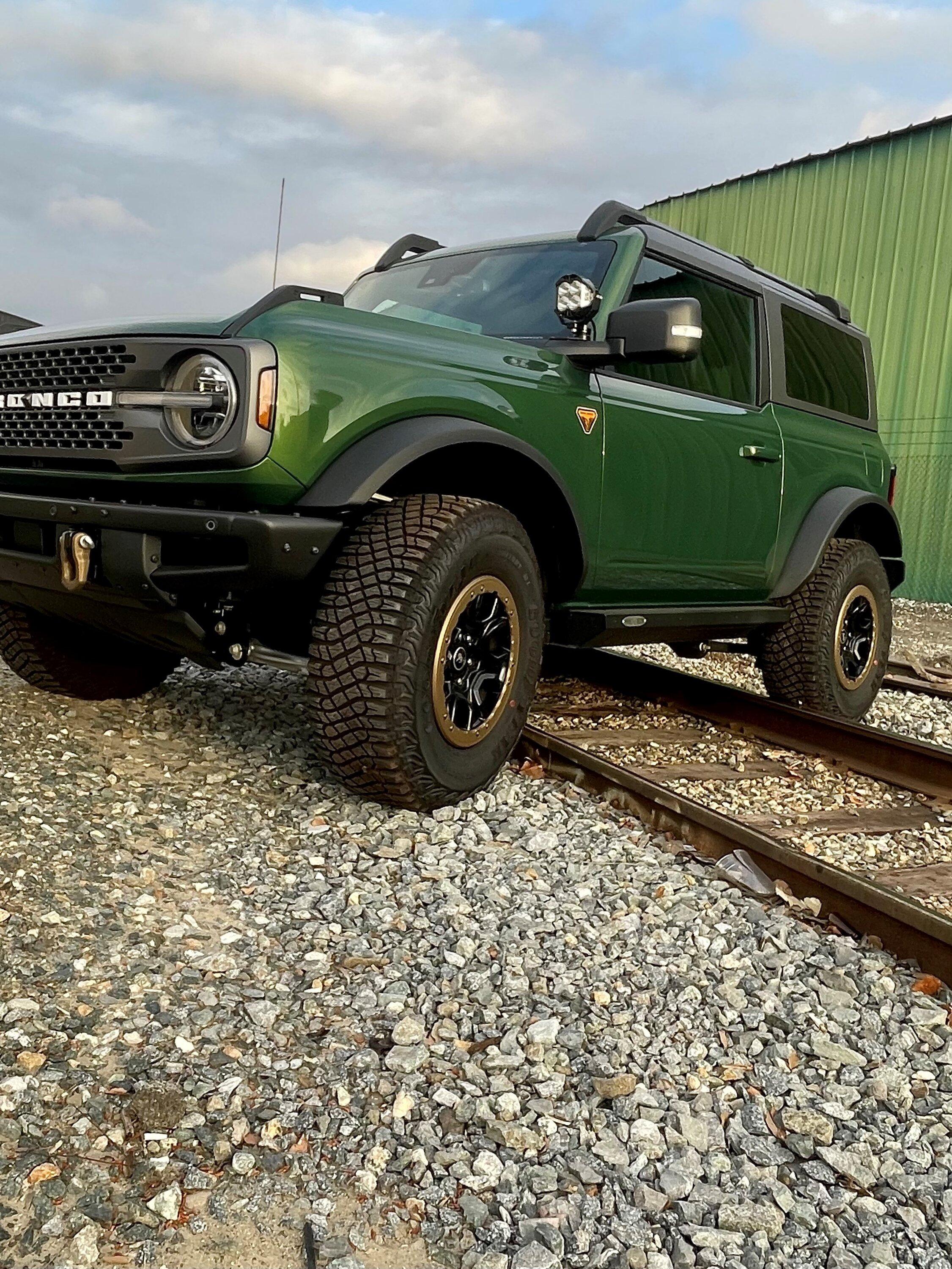 Ford Bronco Has anyone had their wheels painted/dipped? Bronco