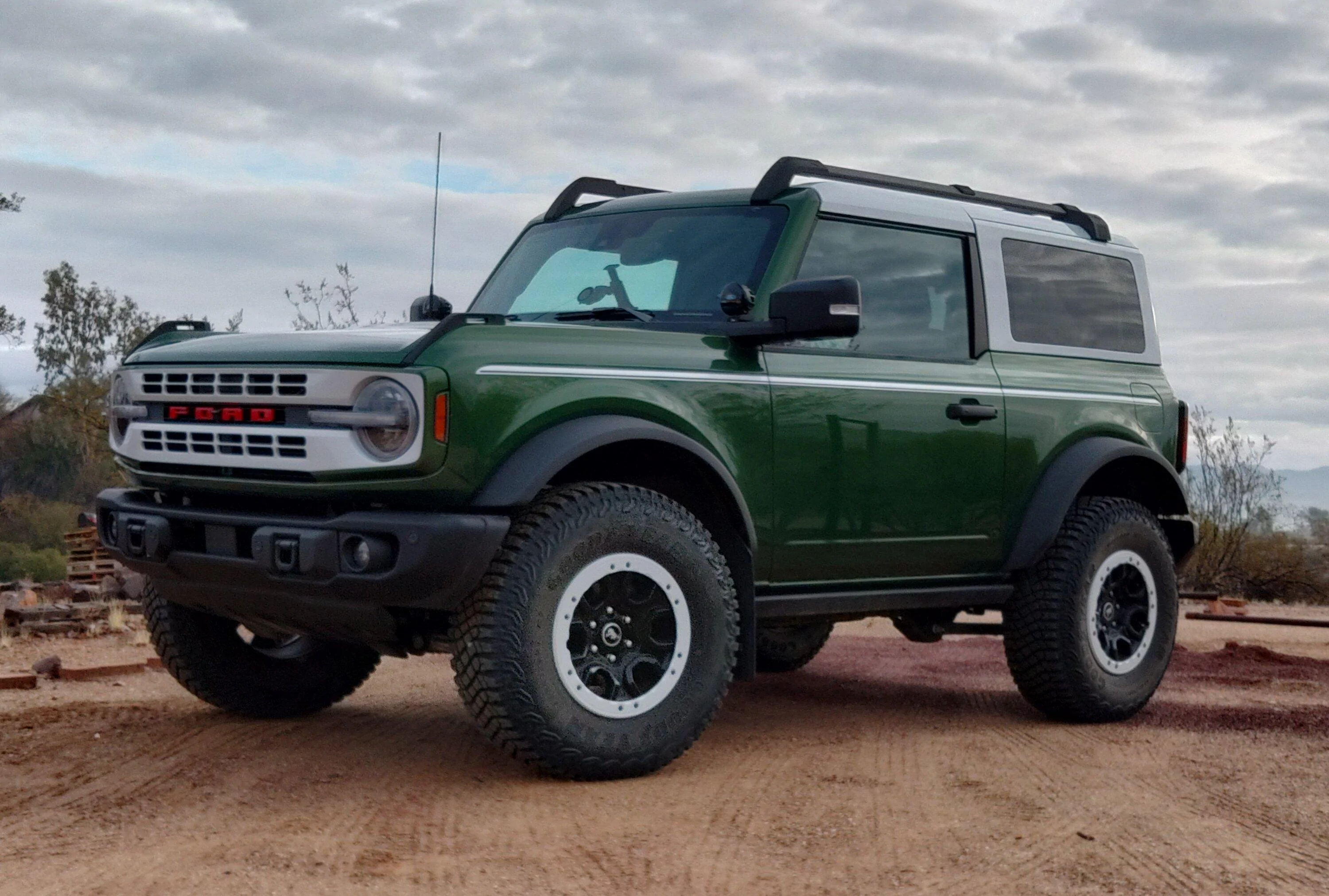 Ford Bronco Badlands to Heritage Grille Swap -- part number, purchasing, painting, installing KIMG0201