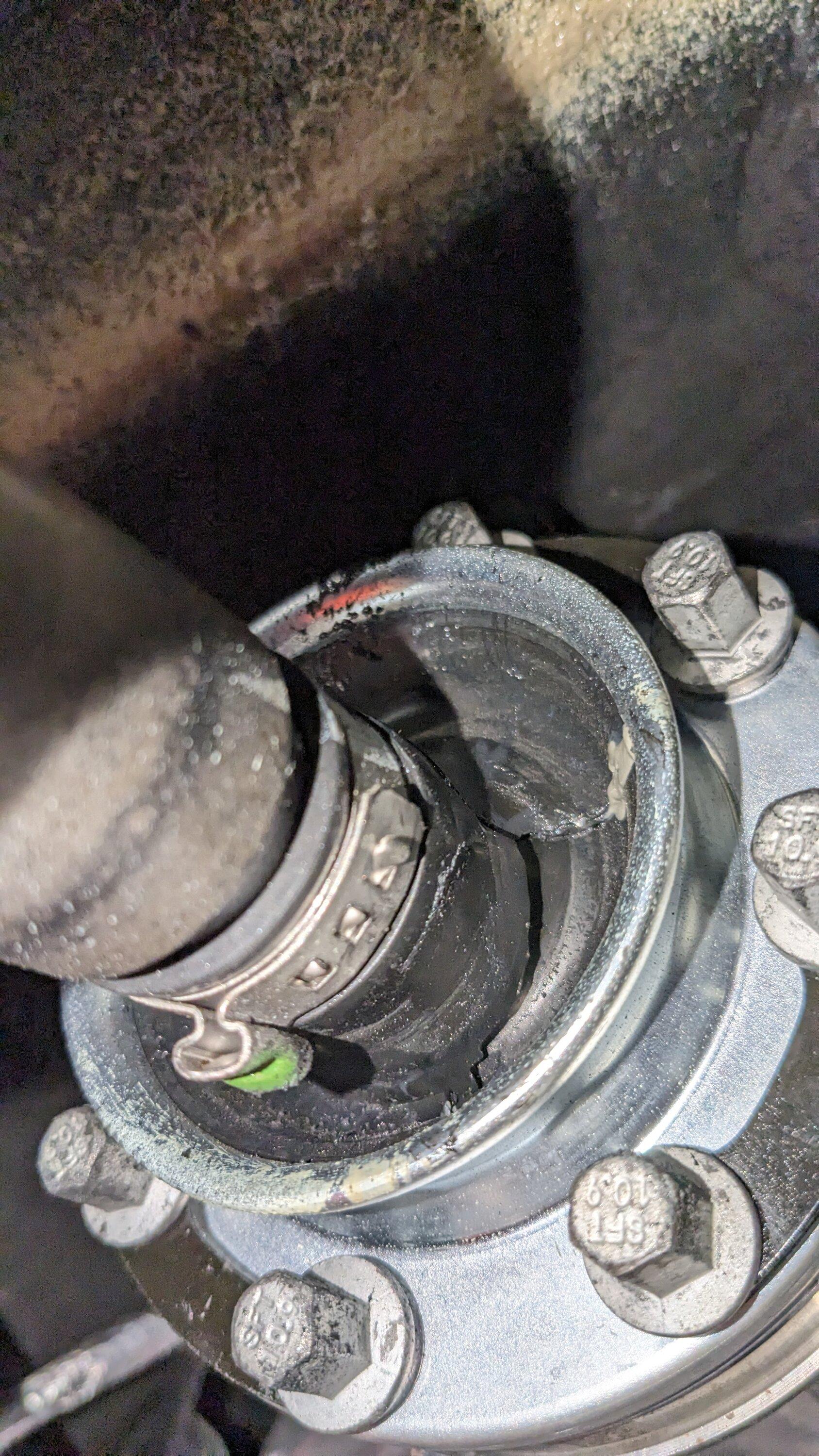 Ford Bronco Spicer Driveshaft initial impression and long term review. PXL_20230822_204054863