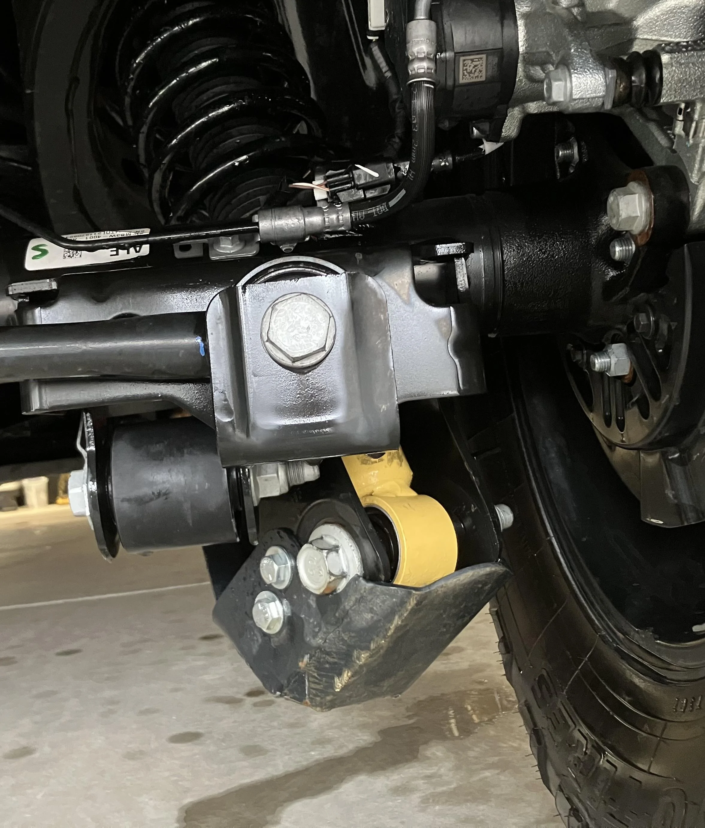 Ford Bronco New Gear Ratios NOW AVAILABLE! Ford Performance M220 Rear Axle Assemblies! IMG_5081