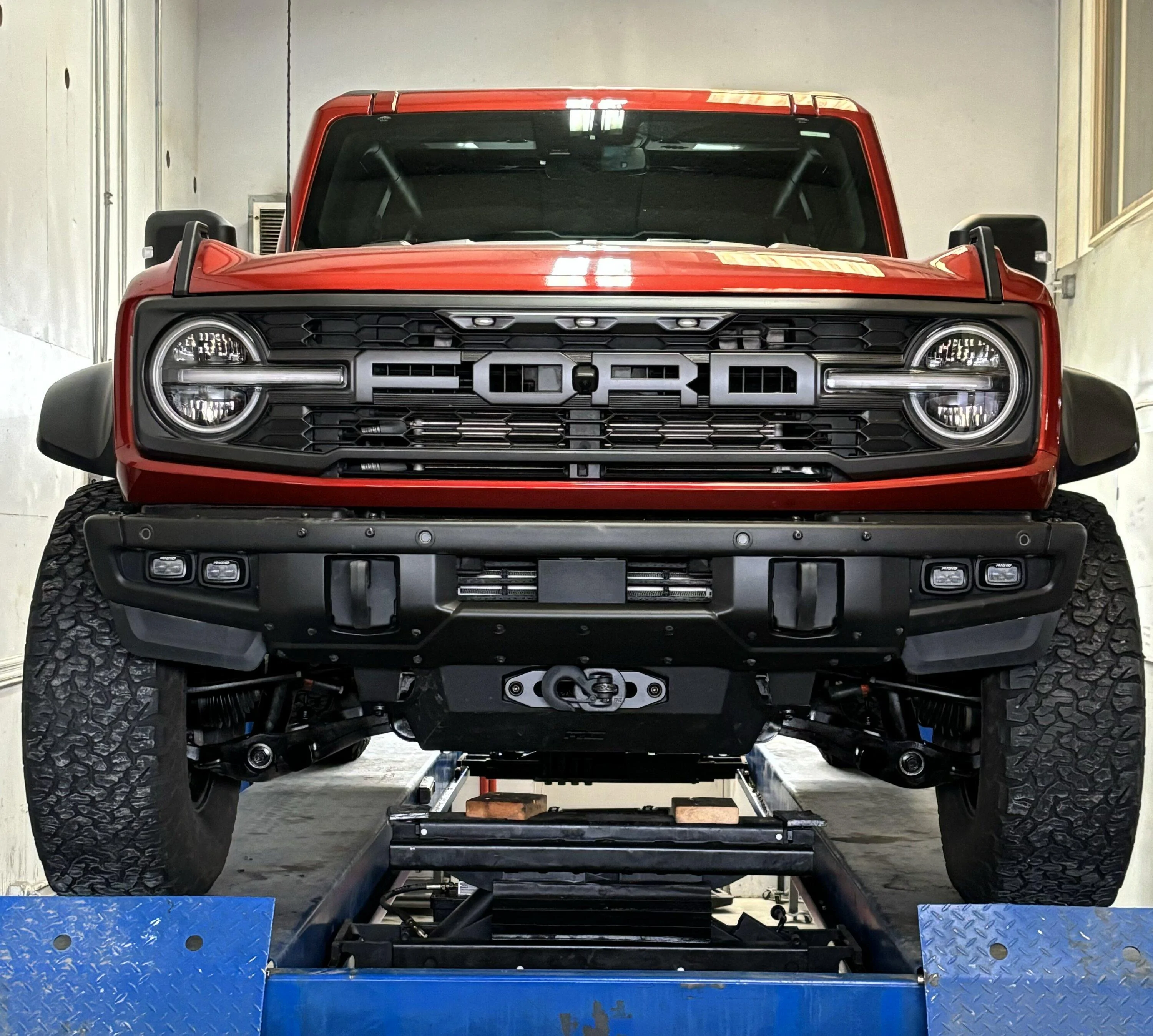 Ford Bronco 12,000 lb Hidden Winch install on Bronco Raptor IMG_0970
