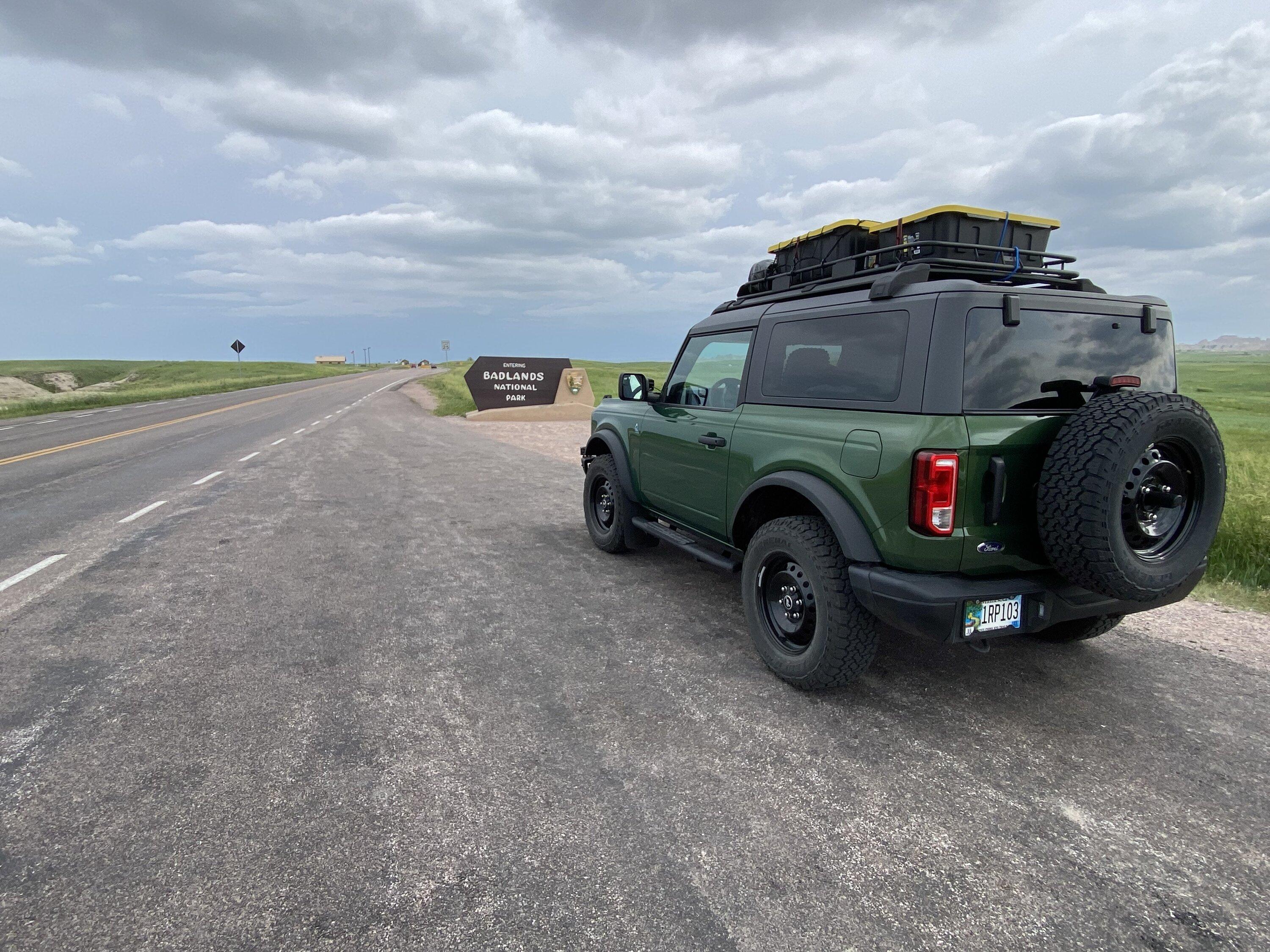 Ford Bronco Aftermarket OEM look roof rack? rack