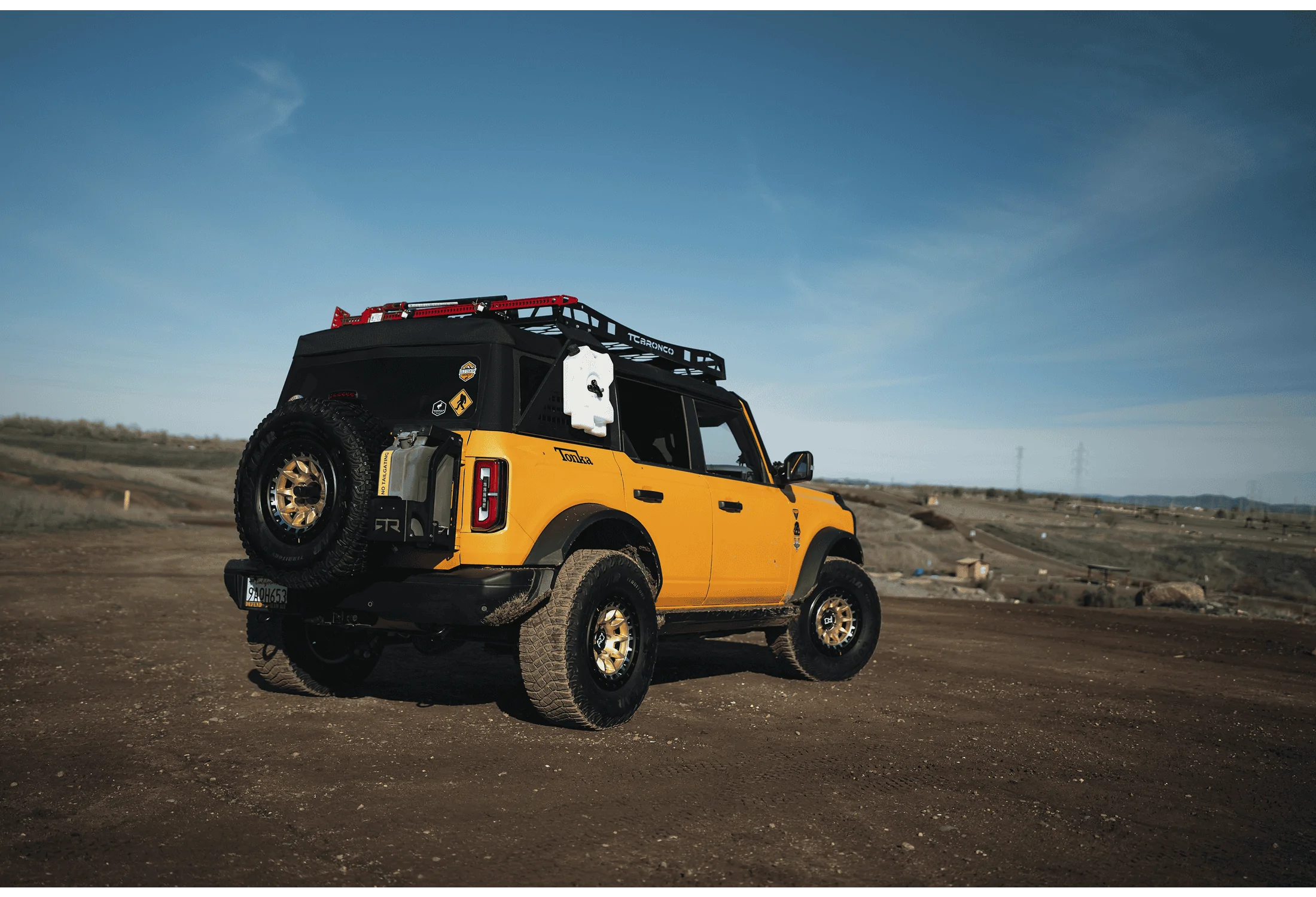 Ford Bronco NEW: Black Rhino Tusk BR016 | Removable Rock Guard Ring ino-tusk-br016-matte%20gold%20machined%20ring-17x8