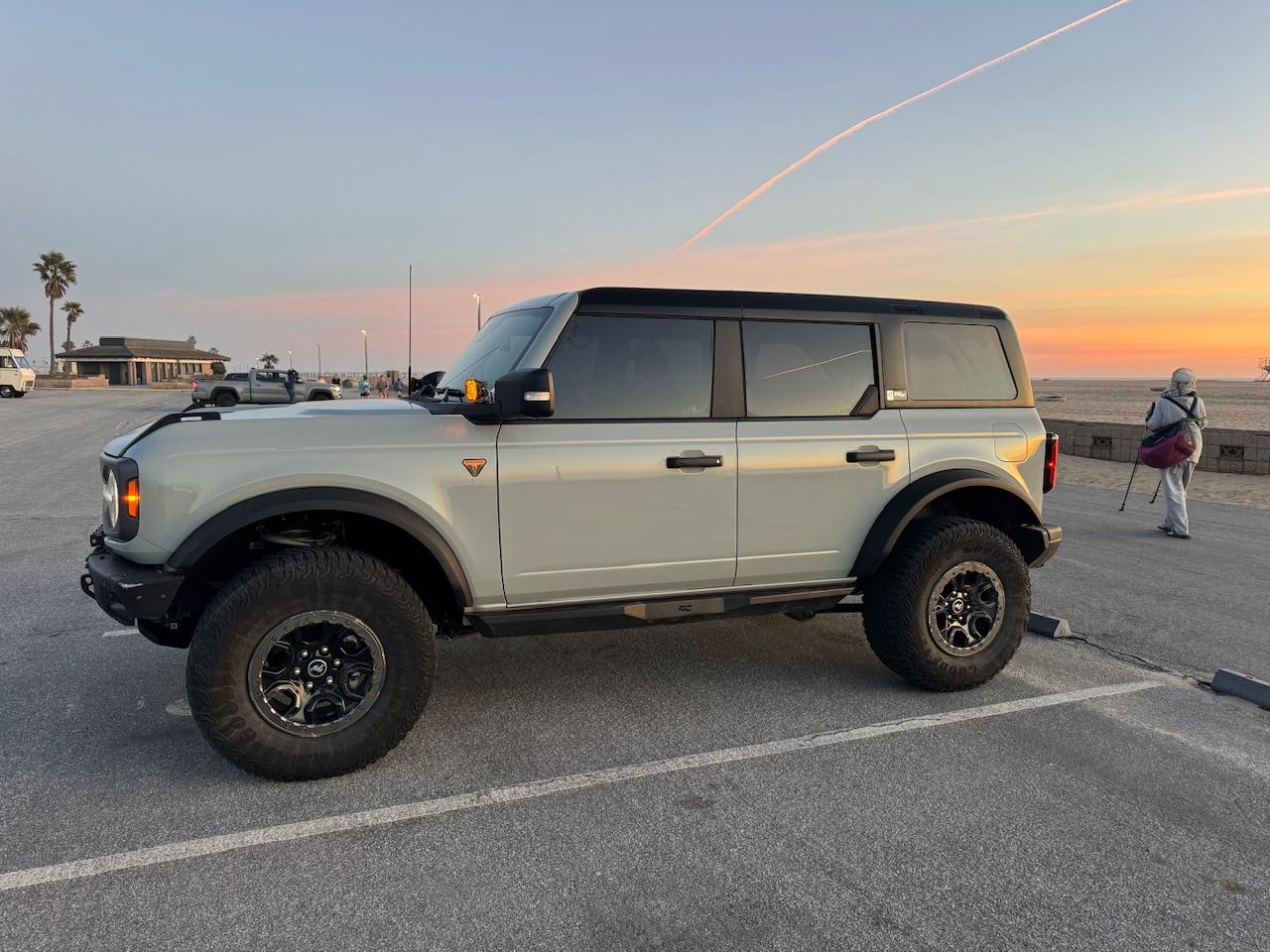 Ford Bronco UPDATE: Photos to show color match of top/trim.  My Turn Offroad Hardtop: Pics and Initial Impressions. IMG_7406