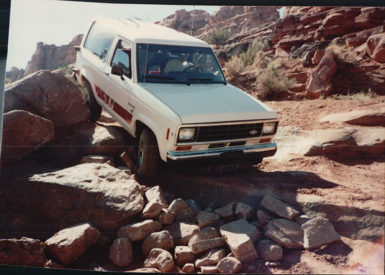 Ford Bronco Bronco 6th gen vs Bronco II PD_0008