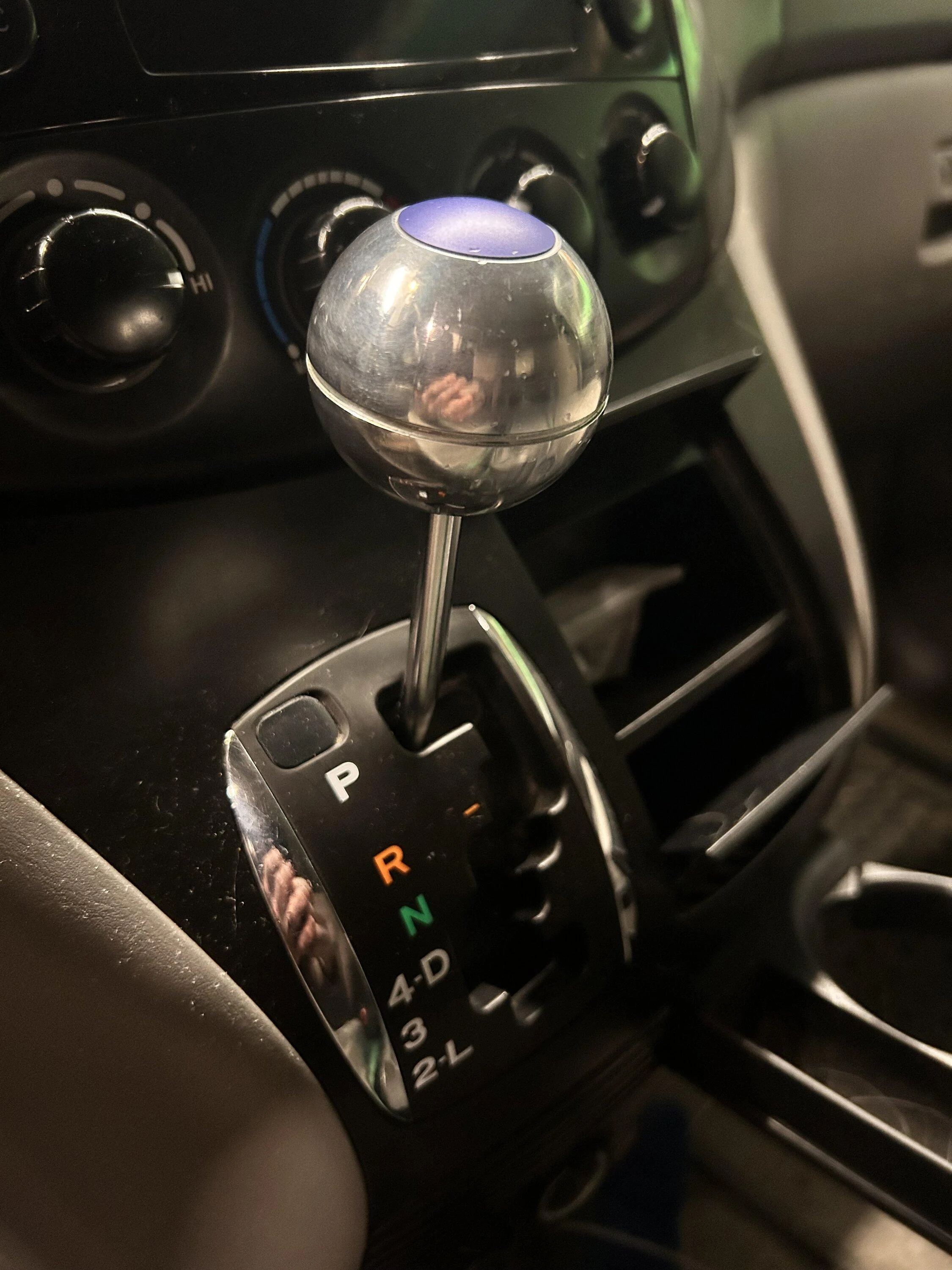 Ford Bronco Anyone replace Shift Knob yet? IMG_6250