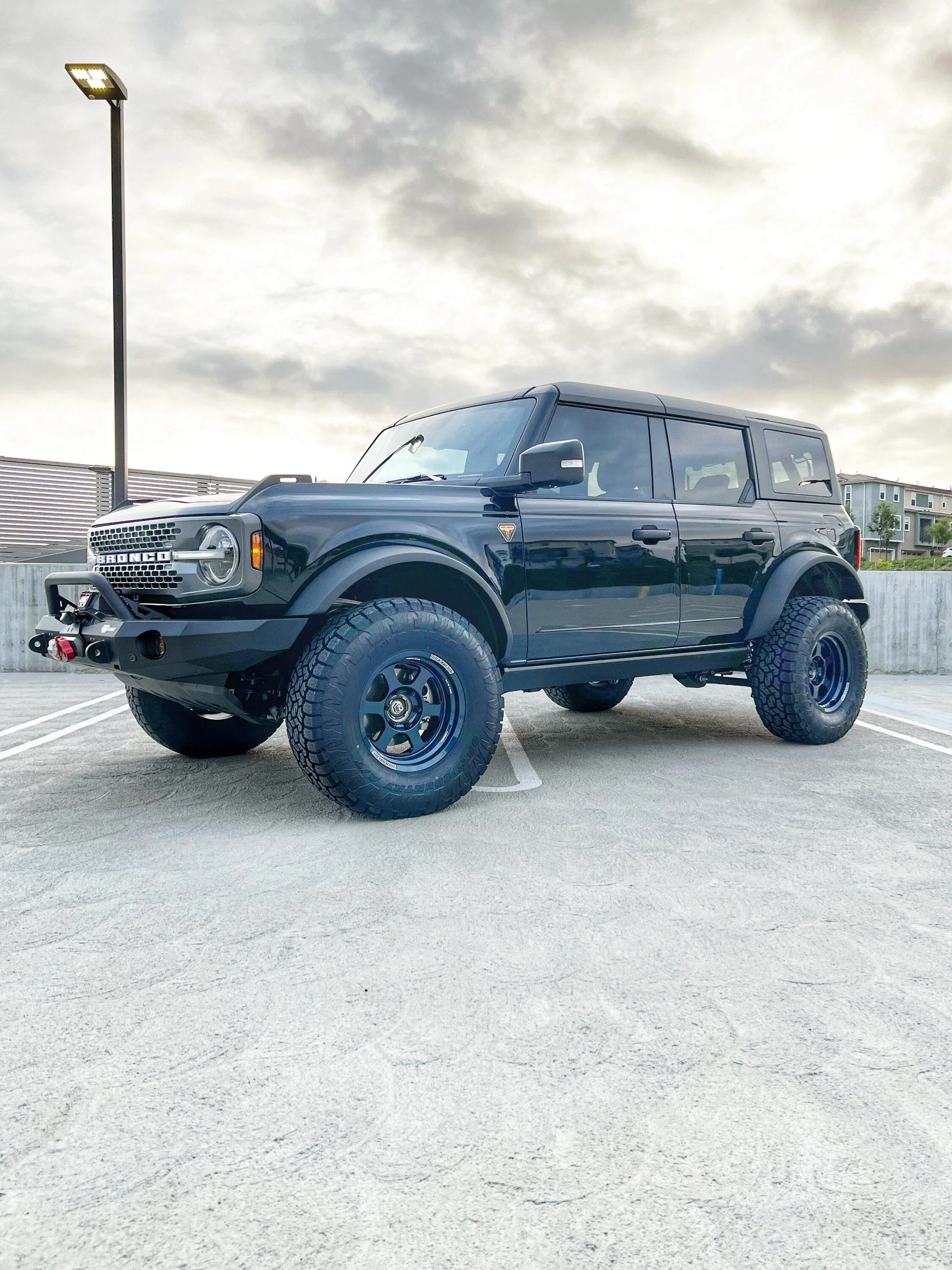 Ford Bronco Show us your installed wheel / tire upgrades here! (Pics) IMG_3199