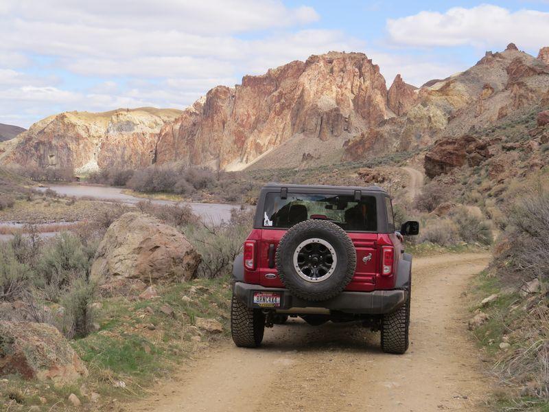 Ford Bronco Any mountain pics? g1DzxEe