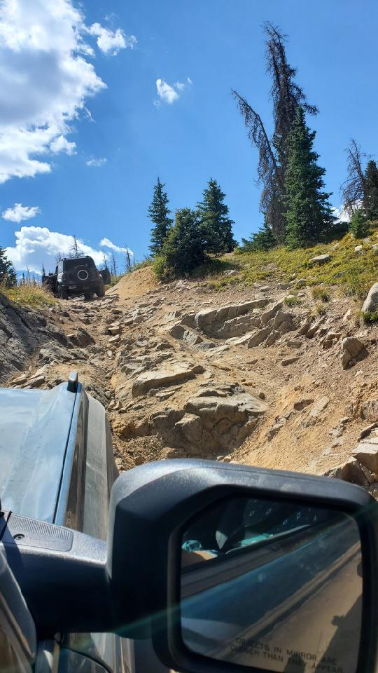 Ford Bronco Any mountain pics? 36239