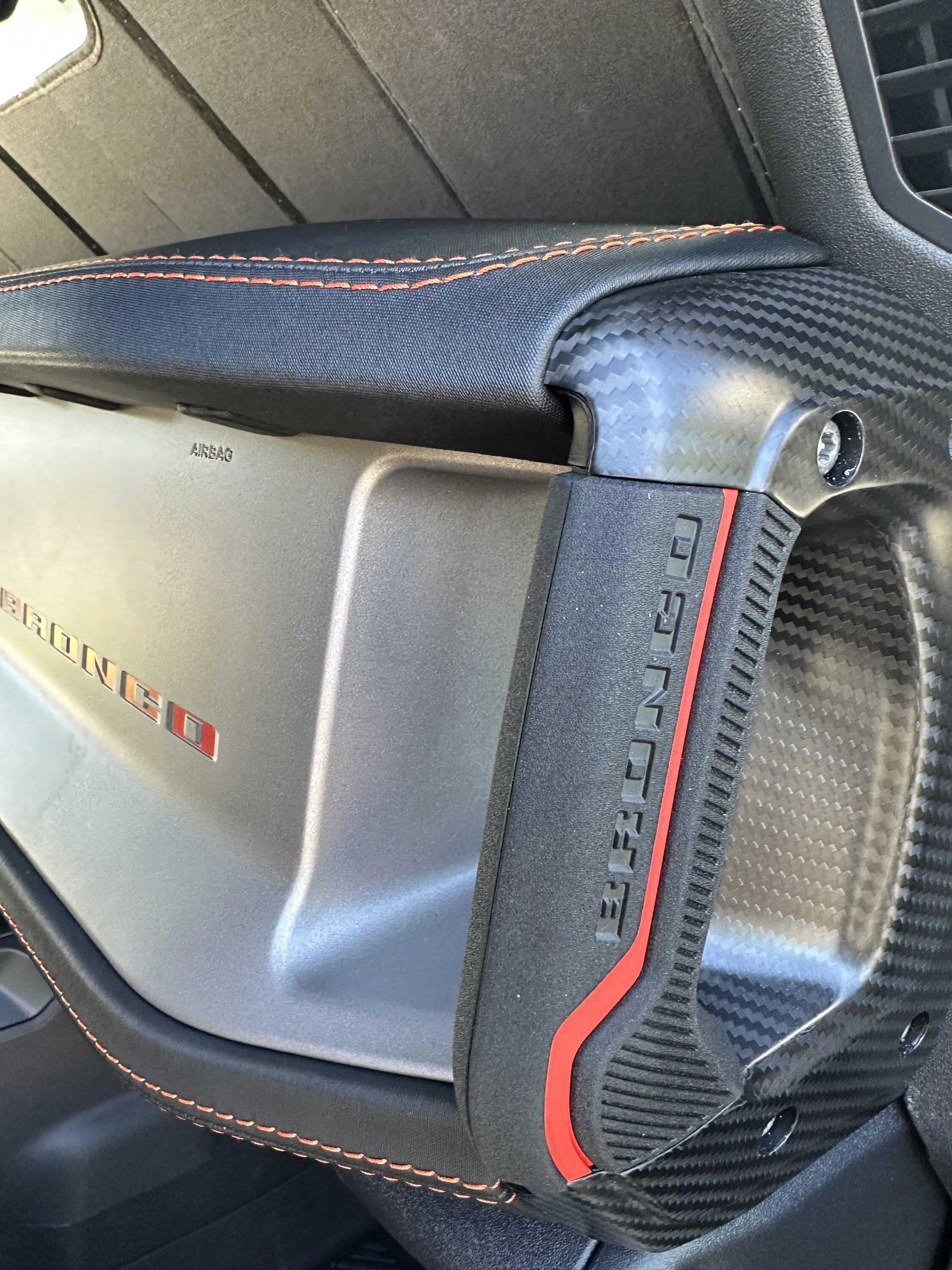 Ford Bronco Anyone installed the Raptor Stitched leather dash? 1706741865709