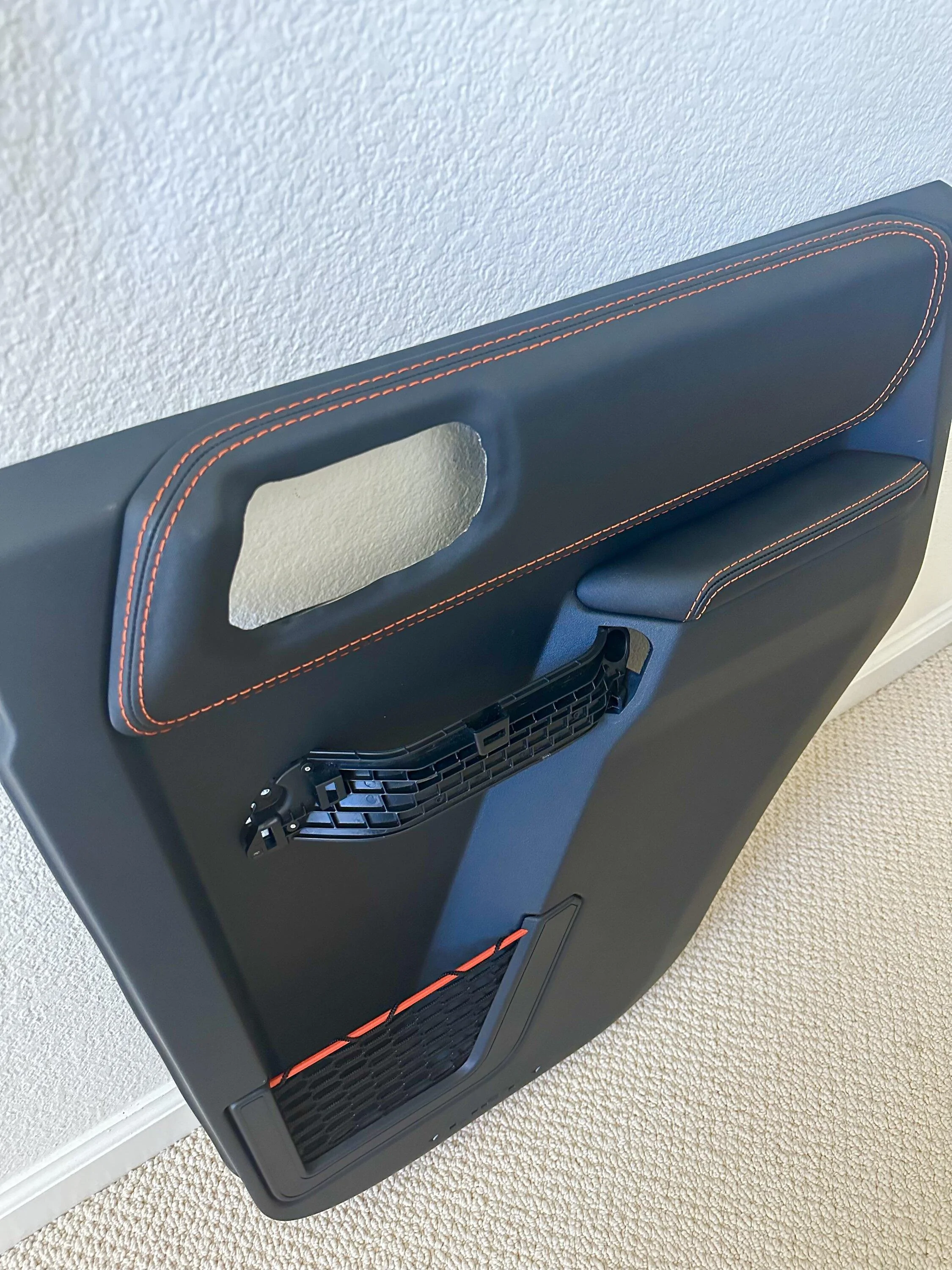 Ford Bronco Anyone installed the Raptor Stitched leather dash? 1706741934287
