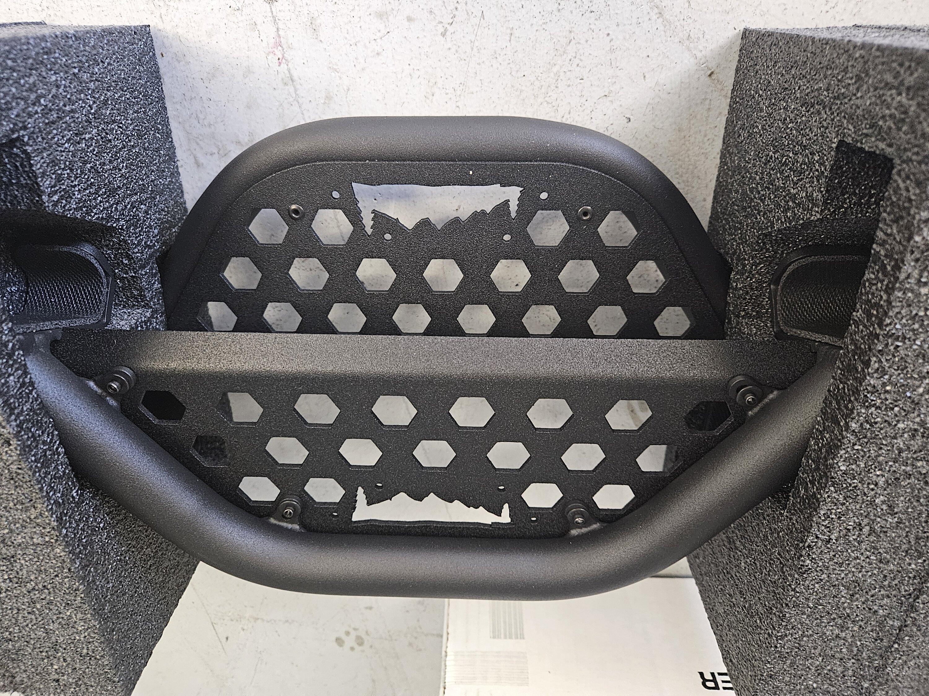 Ford Bronco IAG EZ-Steps V2 20240118_115549