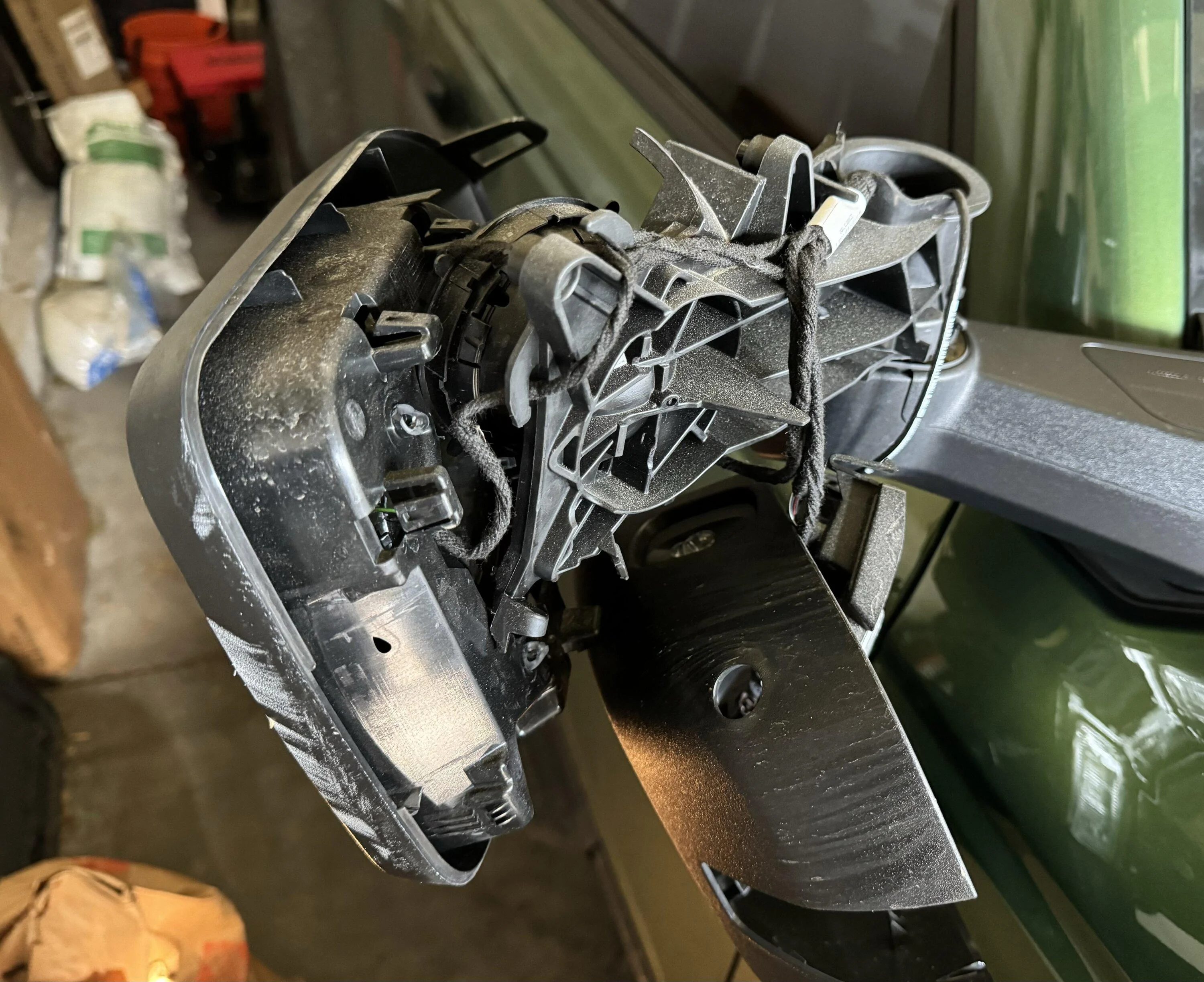 Ford Bronco Replacing Side View Mirror Assembly ? 1706982150049
