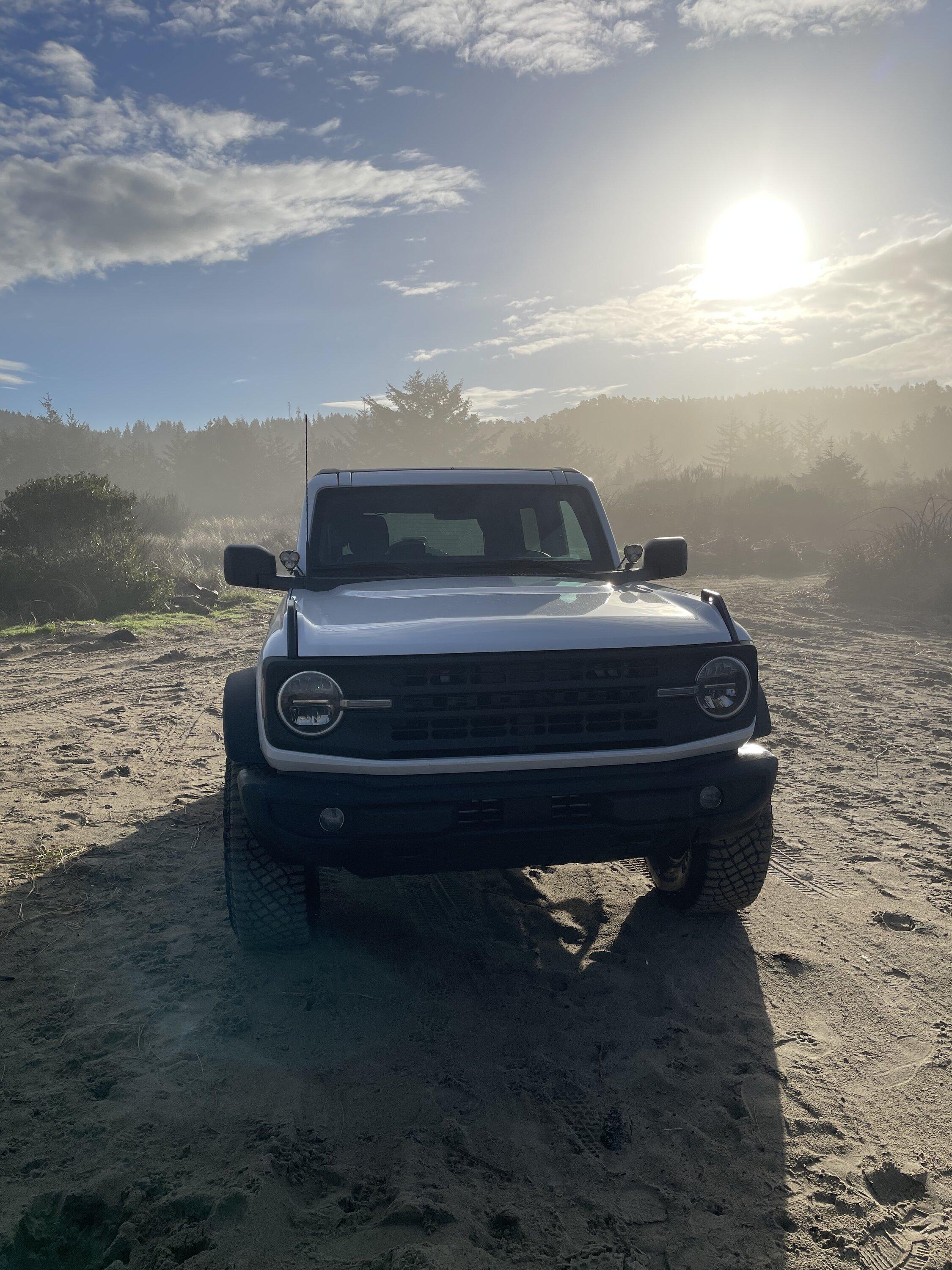 Ford Bronco Standard bumper lighting mounting options? IMG_8400