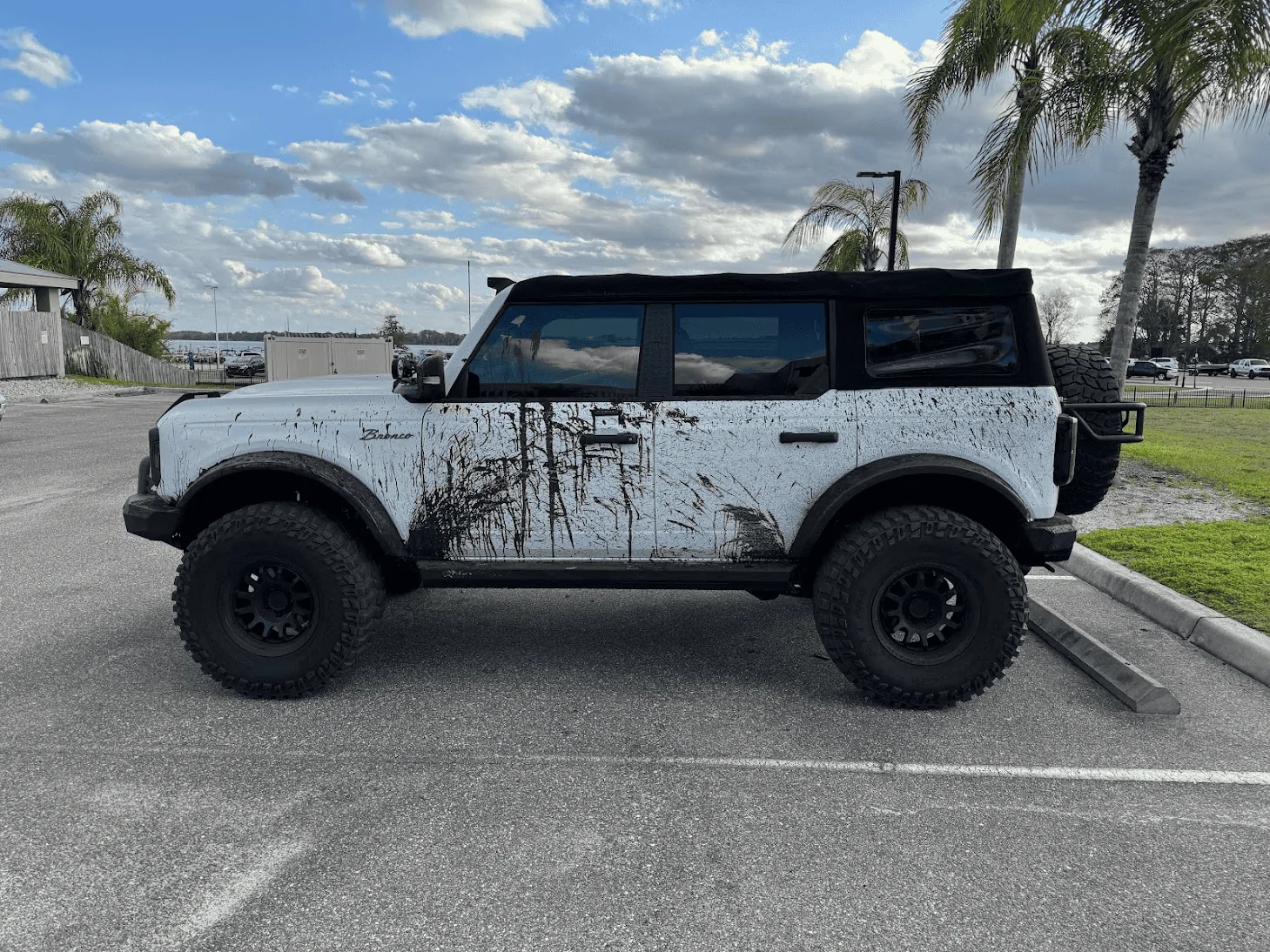 Ford Bronco Show me your lifted Broncos! 1707141731262