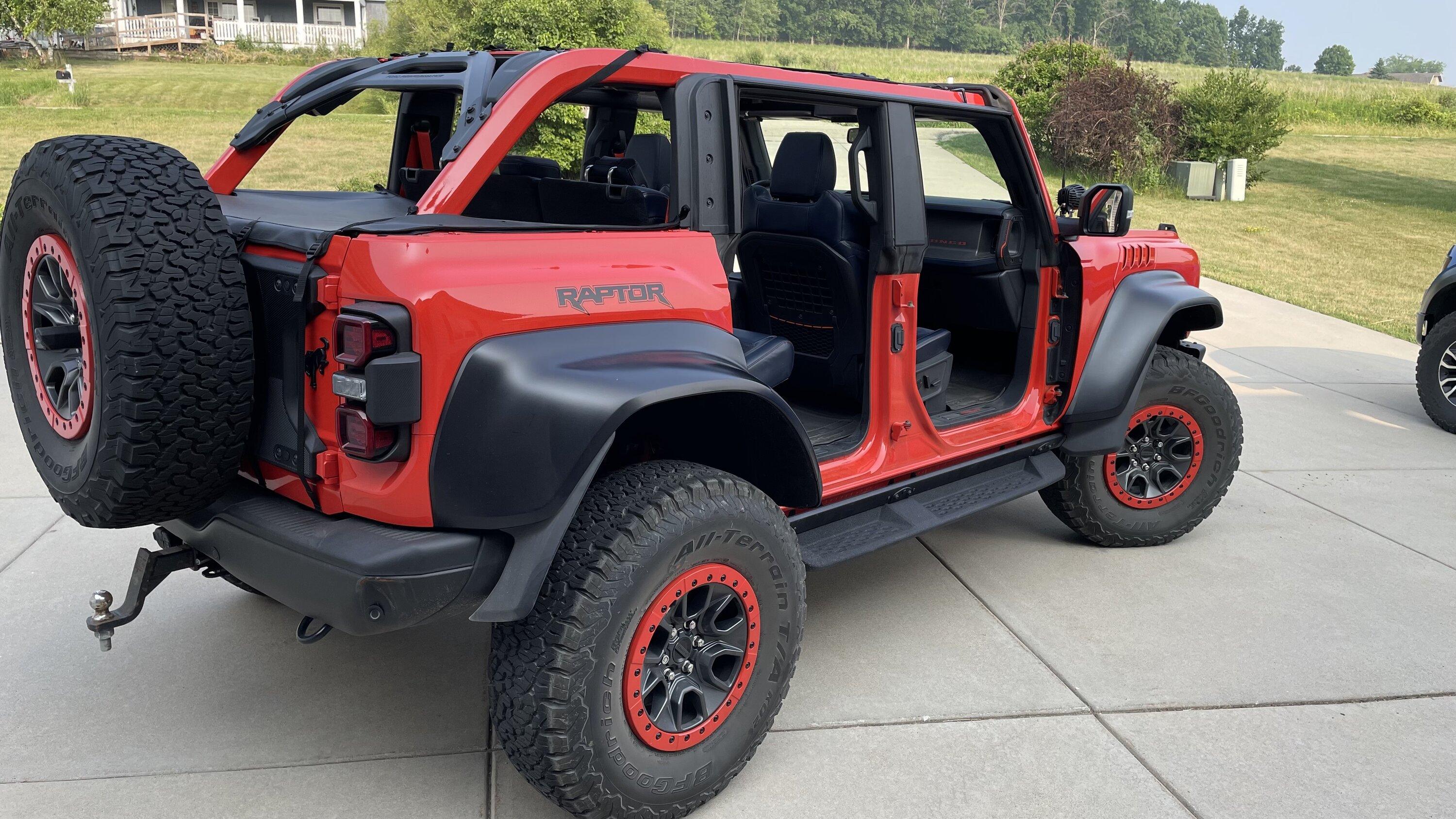 Ford Bronco 2024 Bronco Raptor with Code Orange Package, no orange wheel ring bronco-rear-quarter
