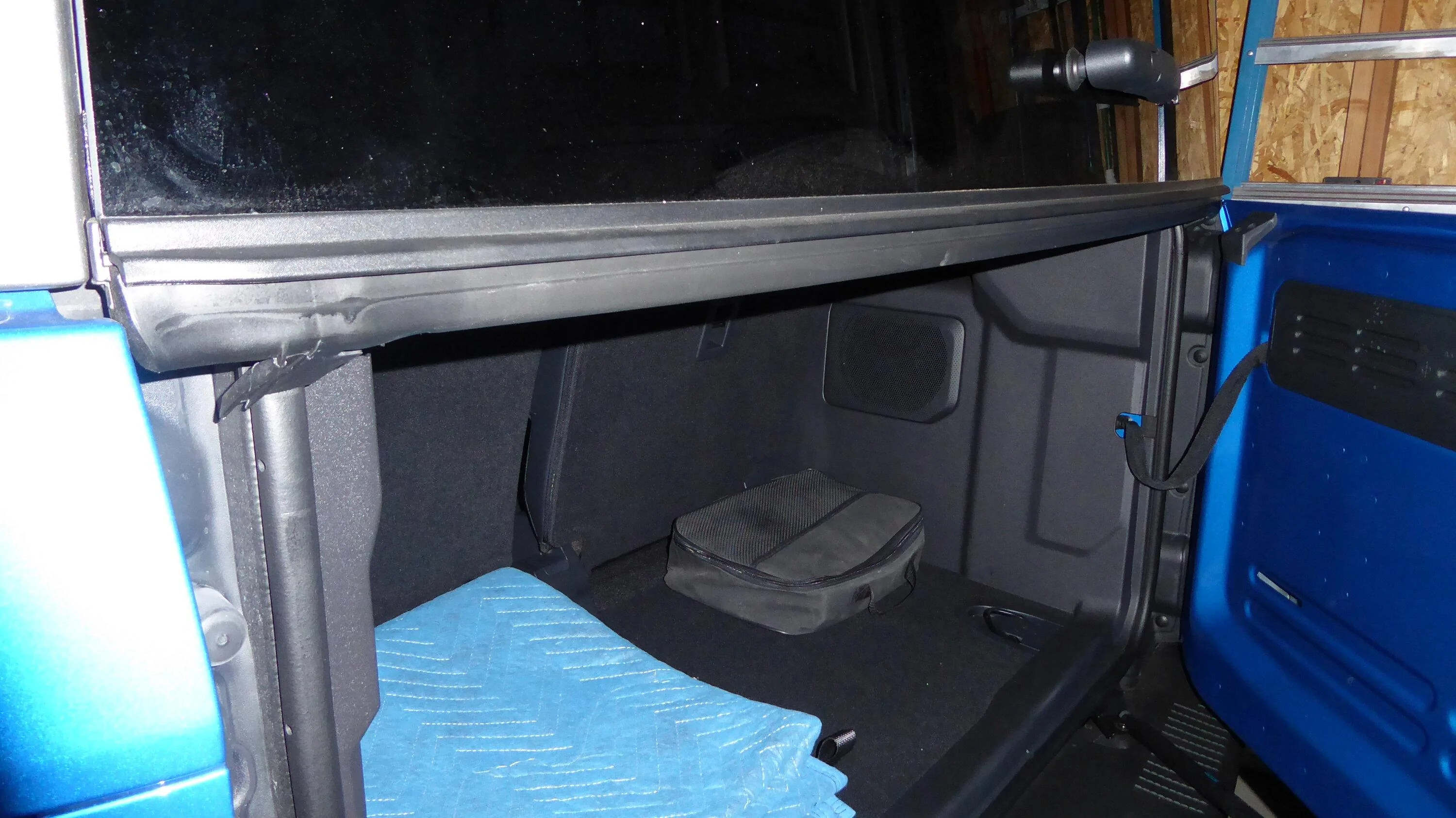 Ford Bronco Bronco hardtop back window issue after replacement P1030308