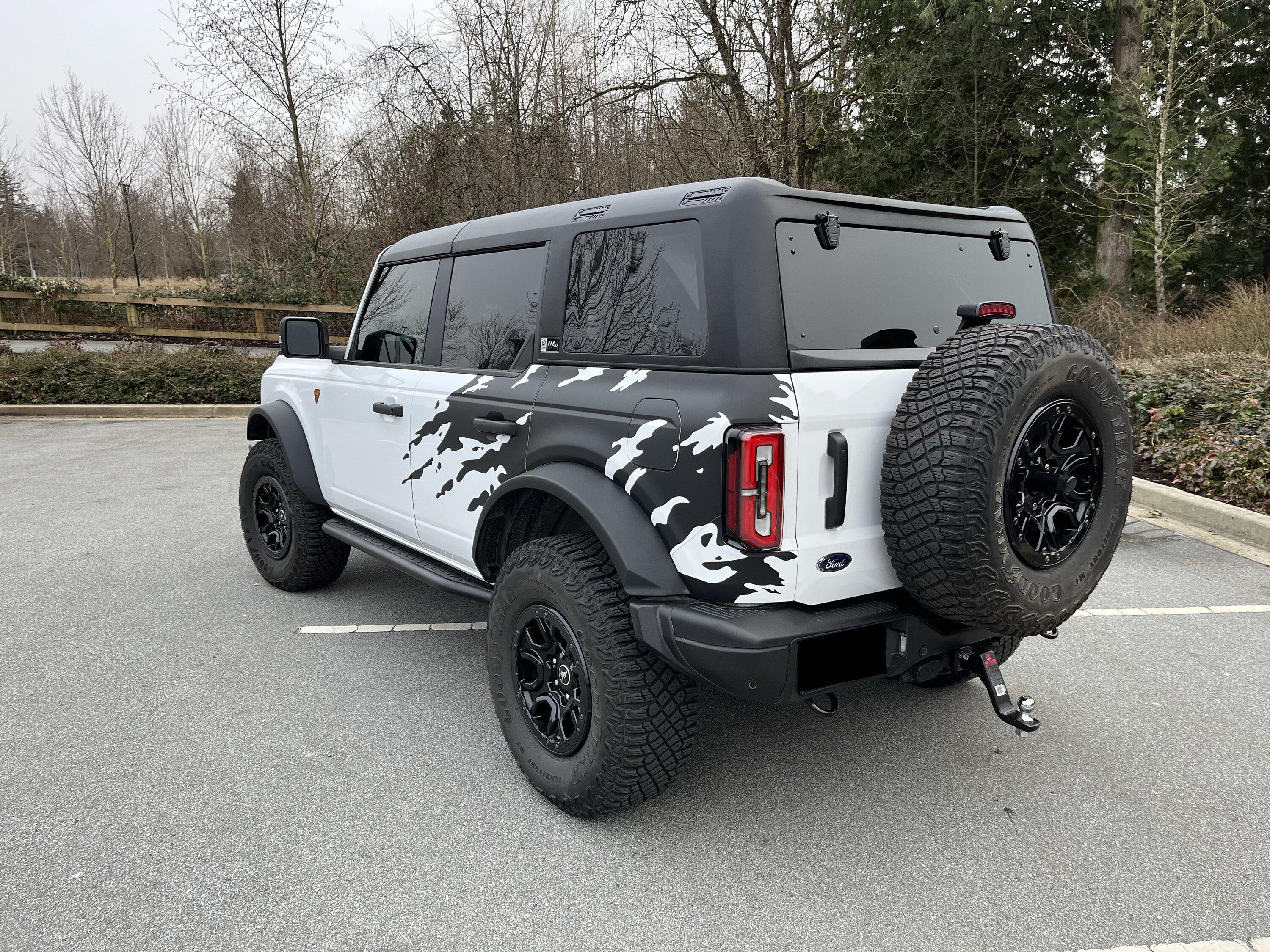 Ford Bronco Turn Off Road Hard Top - Self Installation & Review IMG_4567