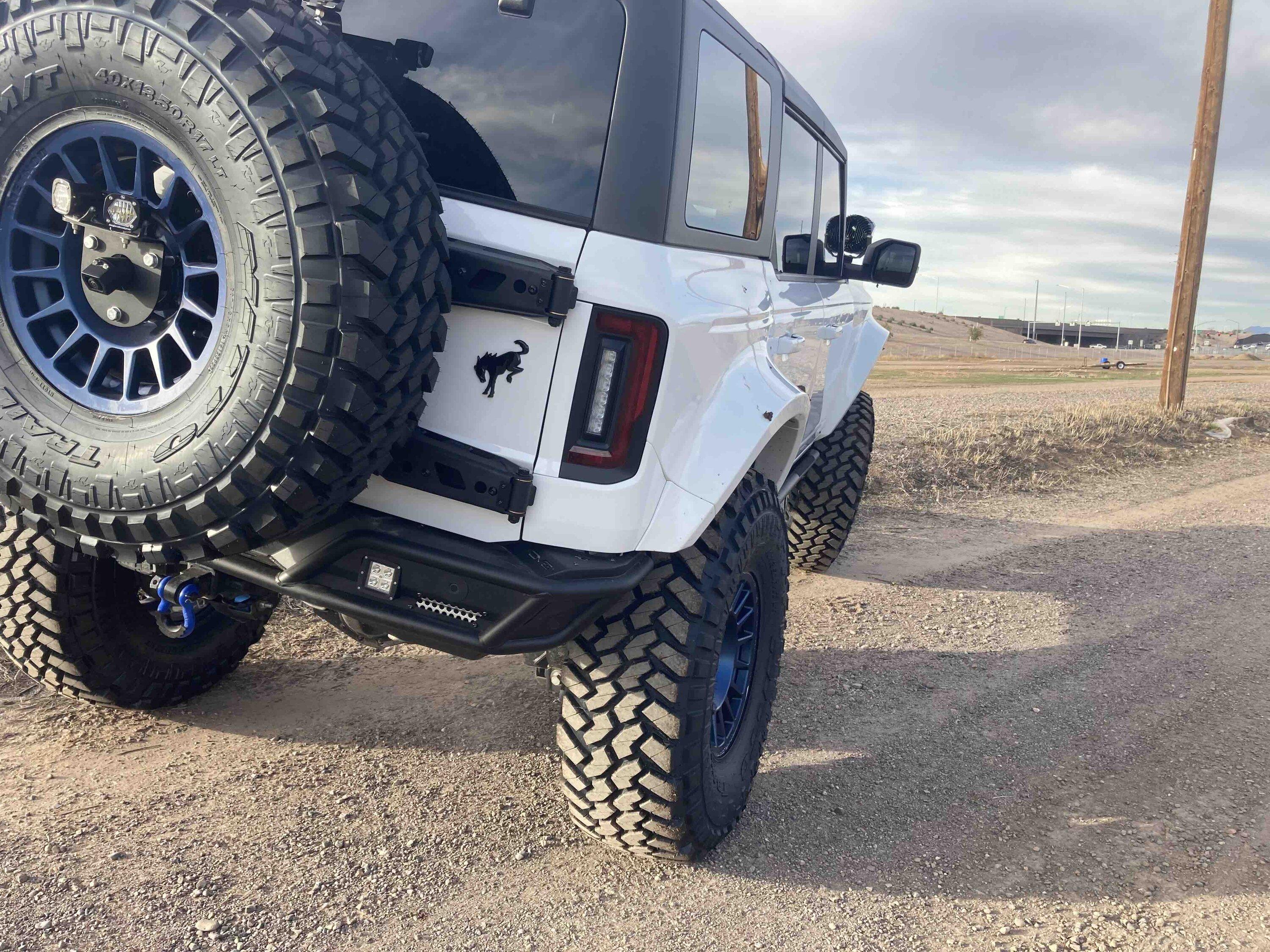 Ford Bronco Show me your lifted Broncos! rear.40
