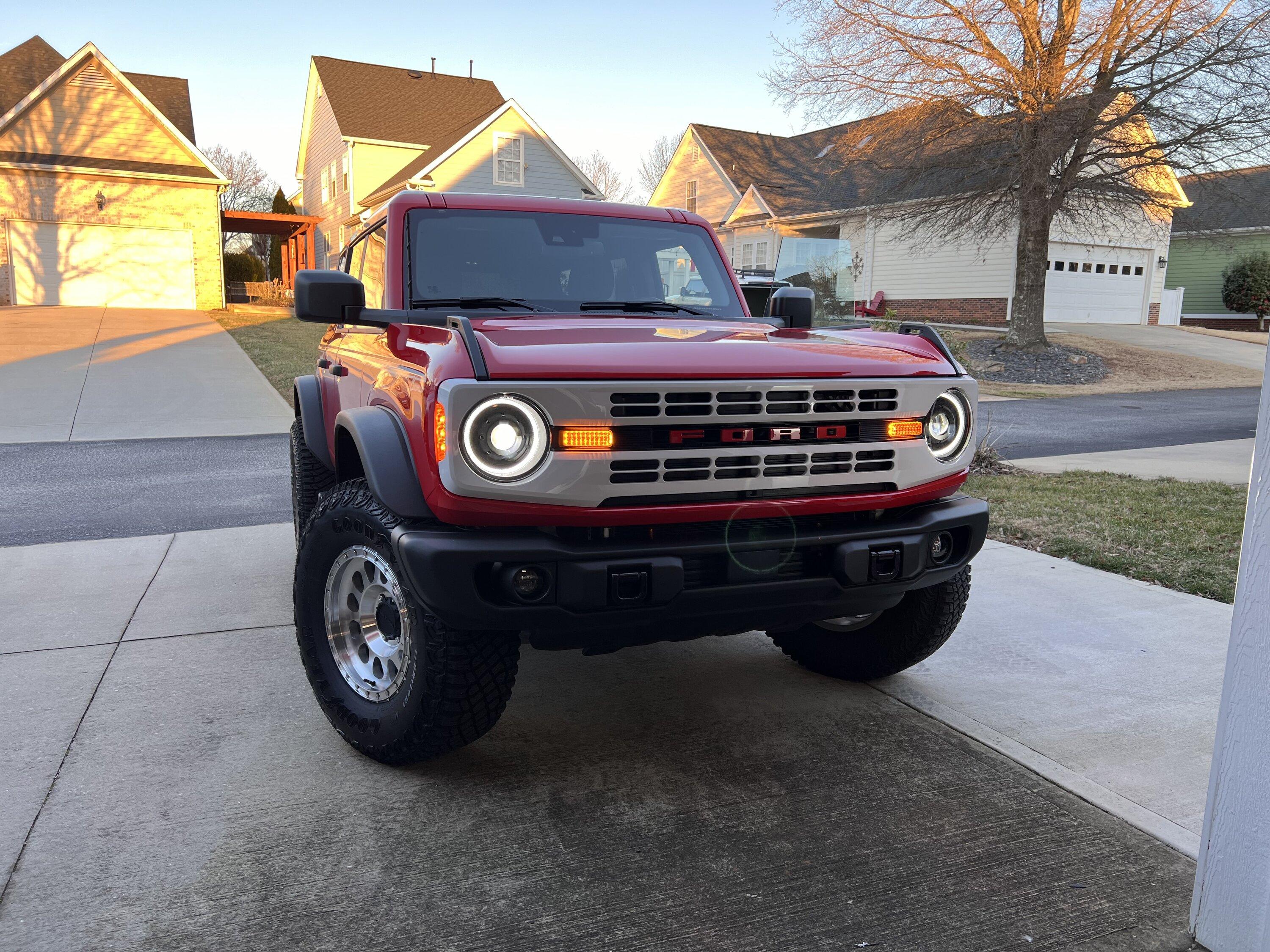Ford Bronco HERITAGE EDITION Bronco Club IMG_3709