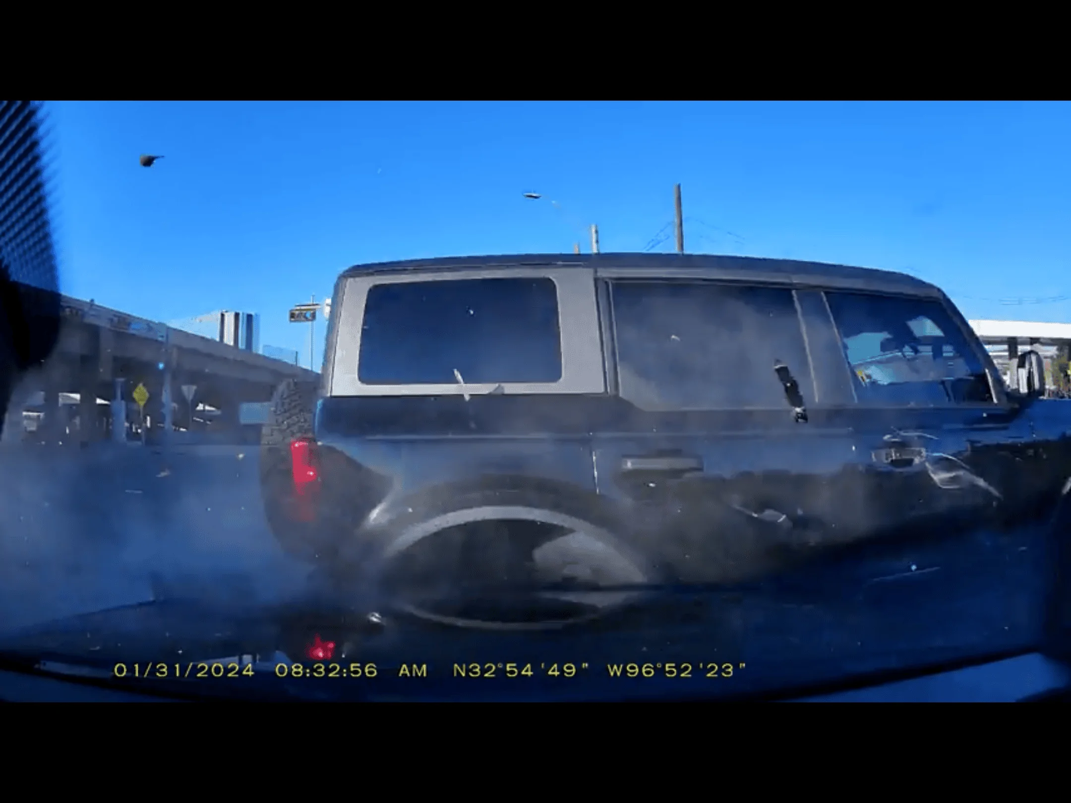 Ford Bronco Bronco ran the red light IMG_0913