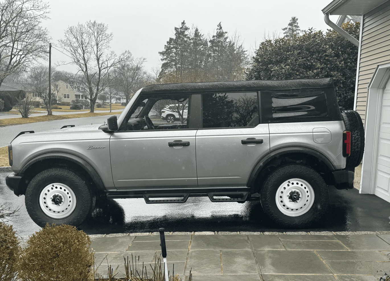 Ford Bronco ICONIC SILVER Bronco Club Screenshot 2024-02-08 at 11.24.28 AM