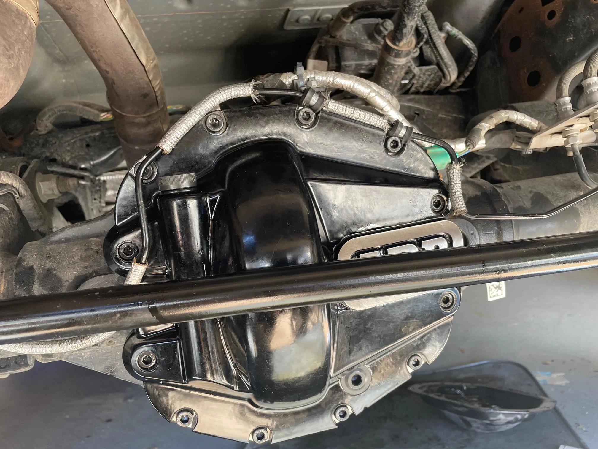Ford Bronco ARB diff cover installed IMG_1211
