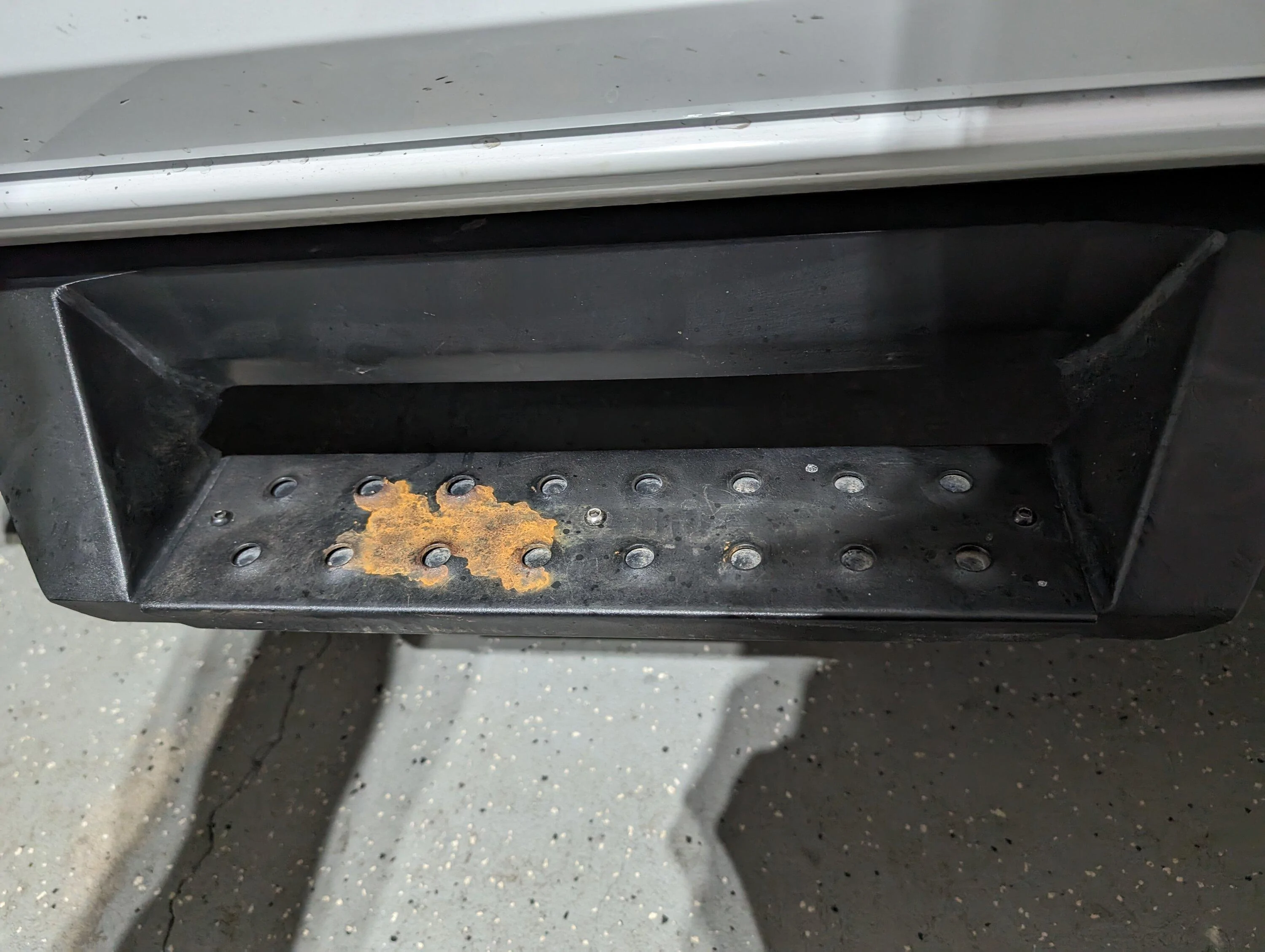 Ford Bronco Rusted out Westin HDX side steps 1000006401