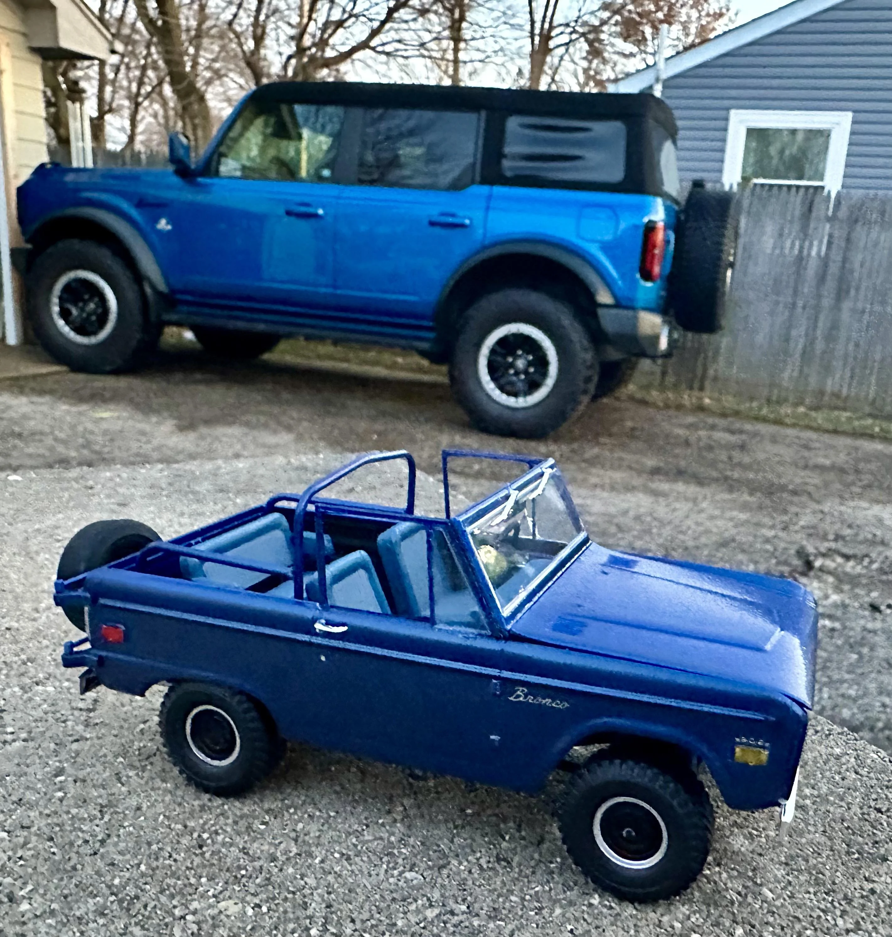 Ford Bronco Scale modeling ??? IMG_1035